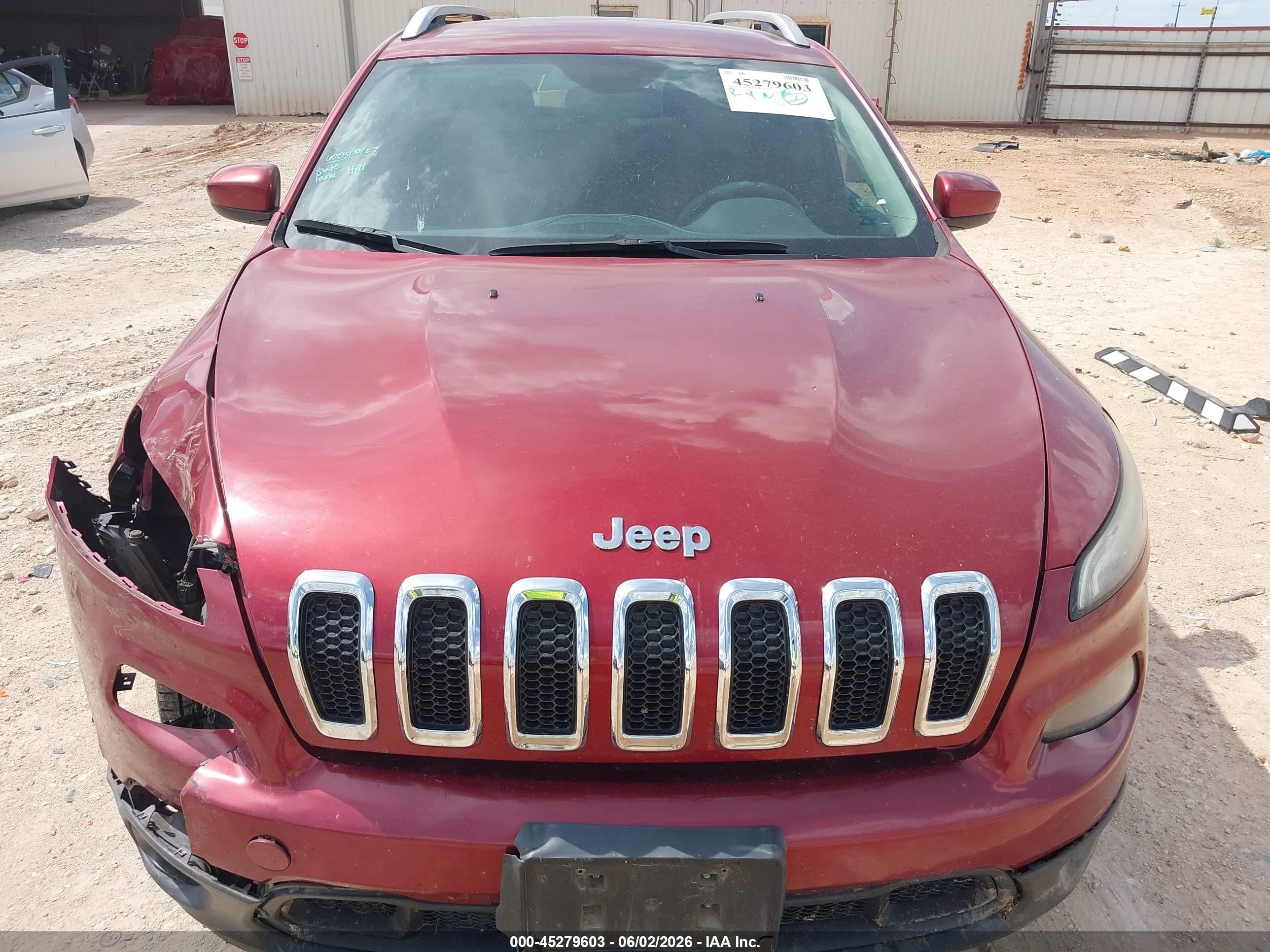 2015 Jeep Cherokee Latitude Бордовый vin: 1C4PJLCB4FW601881
