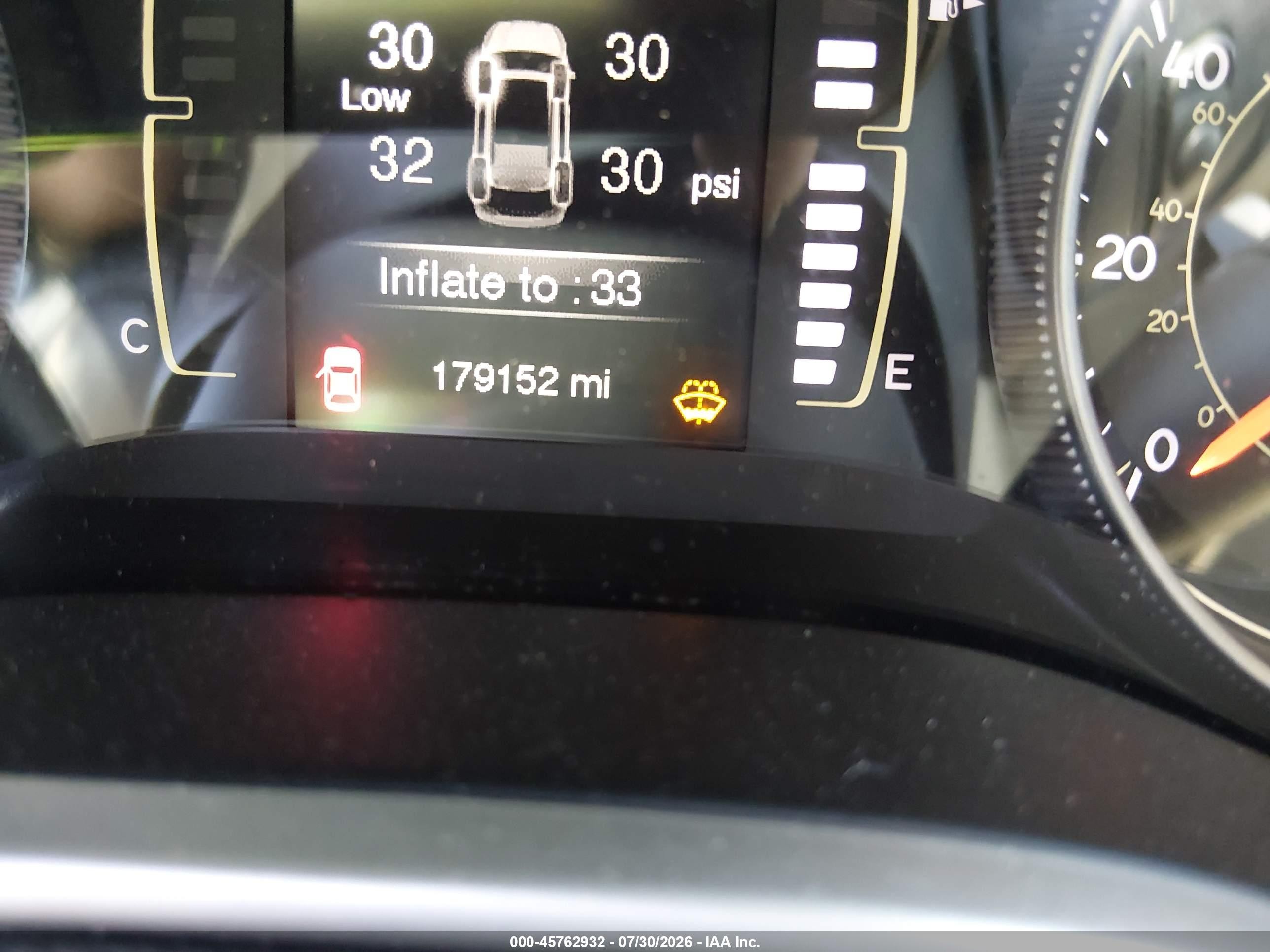 2015 Jeep Cherokee Latitude White vin: 1C4PJLCB4FW628000