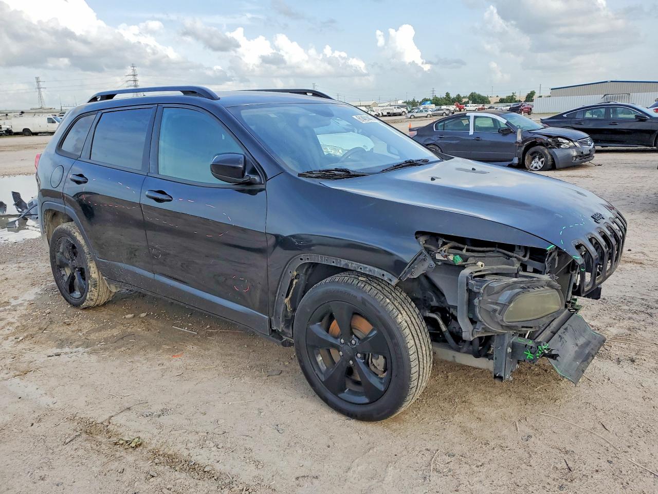 2015 Jeep Cherokee Latitude Black vin: 1C4PJLCB4FW781136