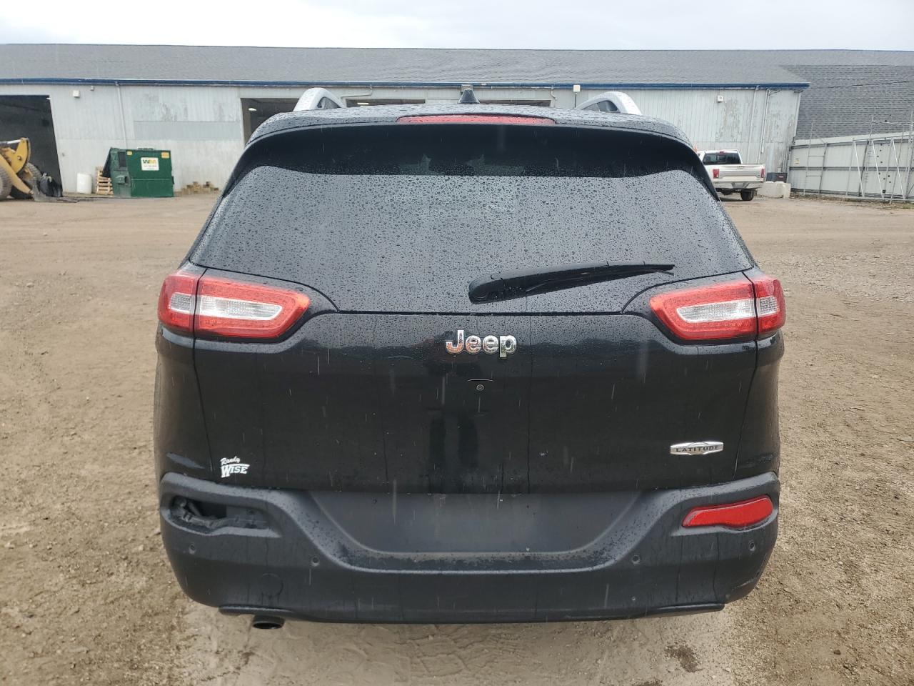2017 Jeep Cherokee Latitude Черный vin: 1C4PJLCB4HW559960