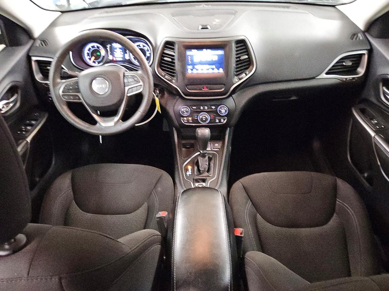 2019 Jeep Cherokee Latitude Blue vin: 1C4PJLCB4KD486429