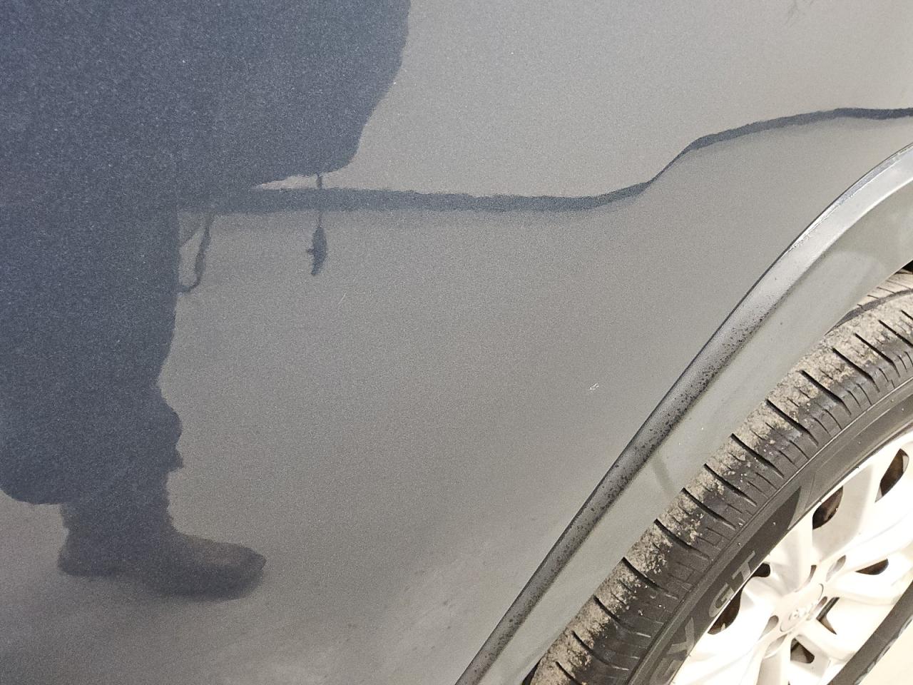 2019 Jeep Cherokee Latitude Blue vin: 1C4PJLCB4KD486429 Damage: Left Rear Door, Light Scratch, 1 To 2 Inches