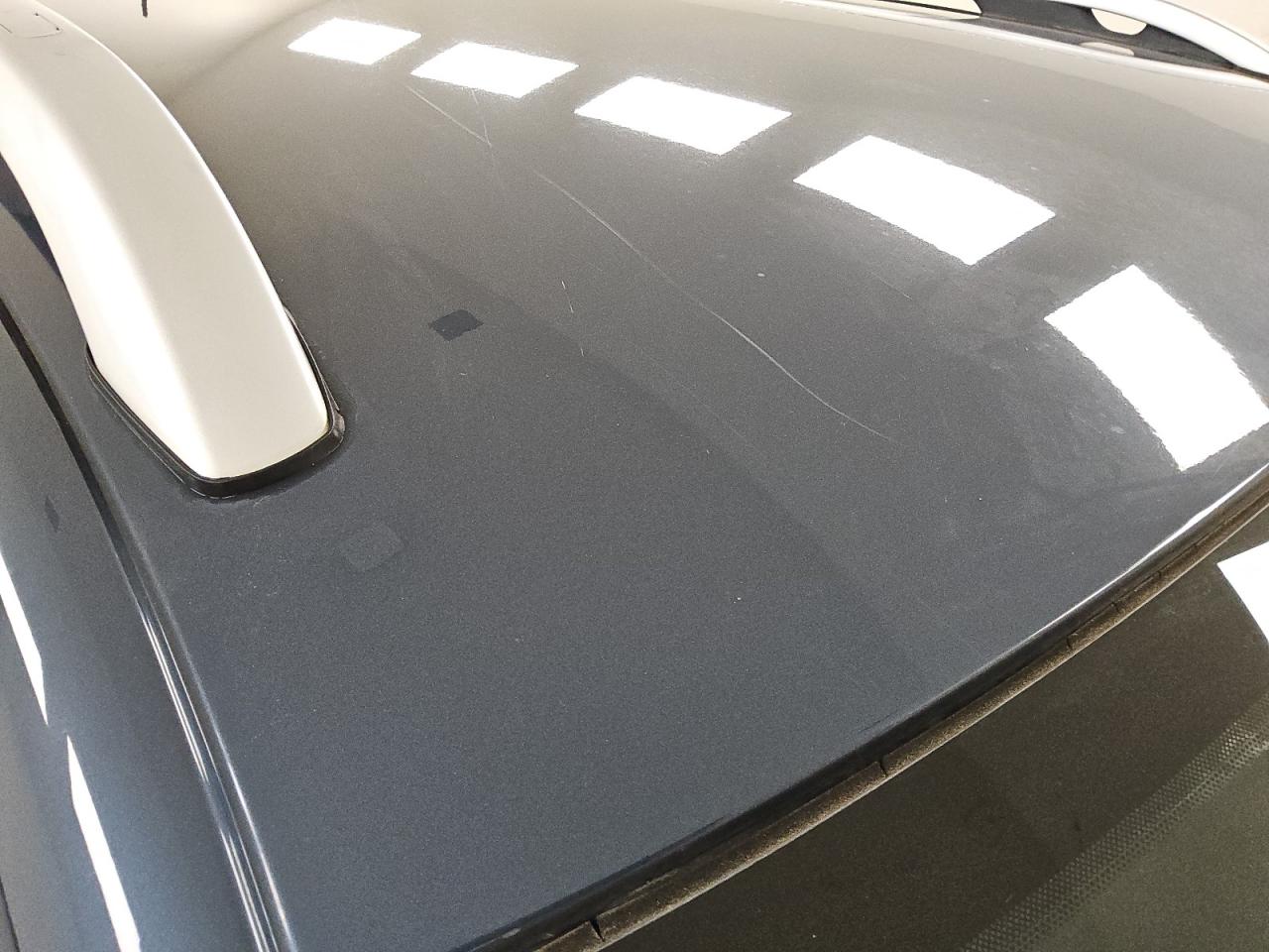 2019 Jeep Cherokee Latitude Blue vin: 1C4PJLCB4KD486429 Damage: Roof, Light Scratch, > 12 Inches