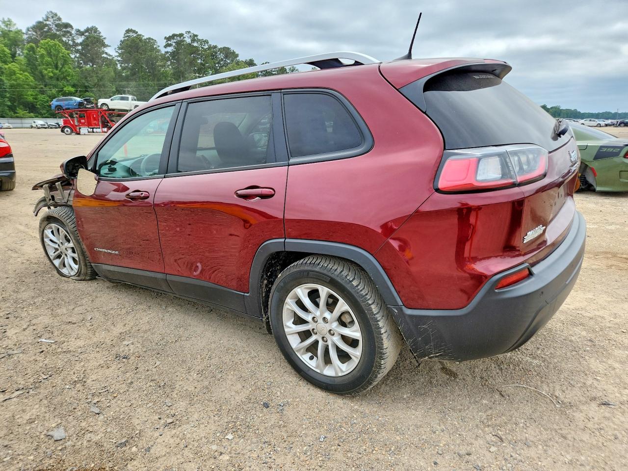 2020 Jeep Cherokee Latitude Red vin: 1C4PJLCB4LD547442