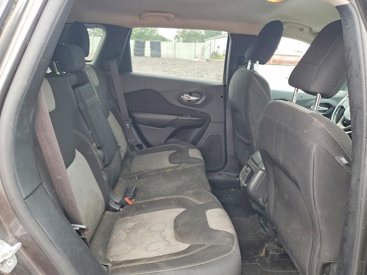 2014 Jeep Cherokee Latitude Серый vin: 1C4PJLCB5EW142925