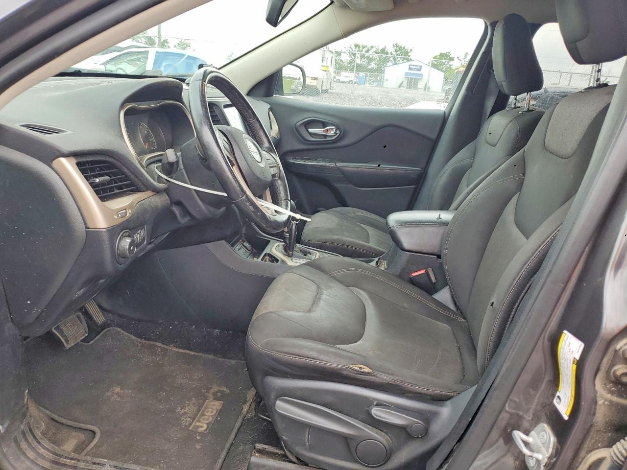 2014 Jeep Cherokee Latitude Серый vin: 1C4PJLCB5EW142925