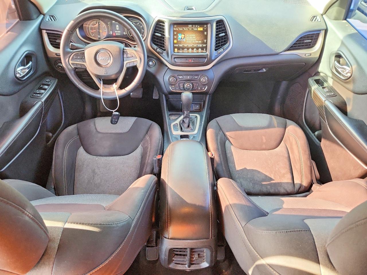 2014 Jeep Cherokee Latitude Beige vin: 1C4PJLCB5EW186844