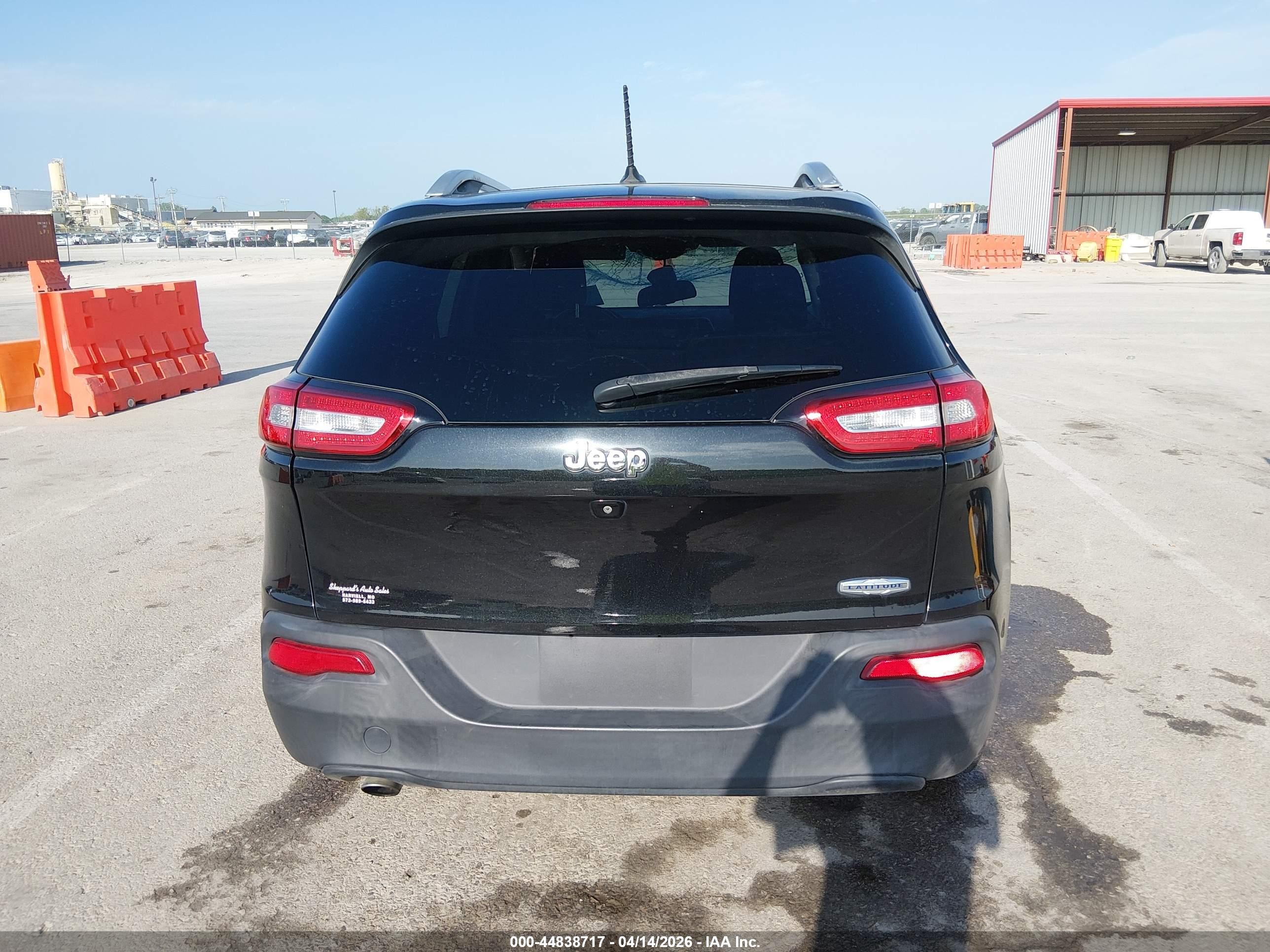2014 Jeep Cherokee Latitude Black vin: 1C4PJLCB5EW299290