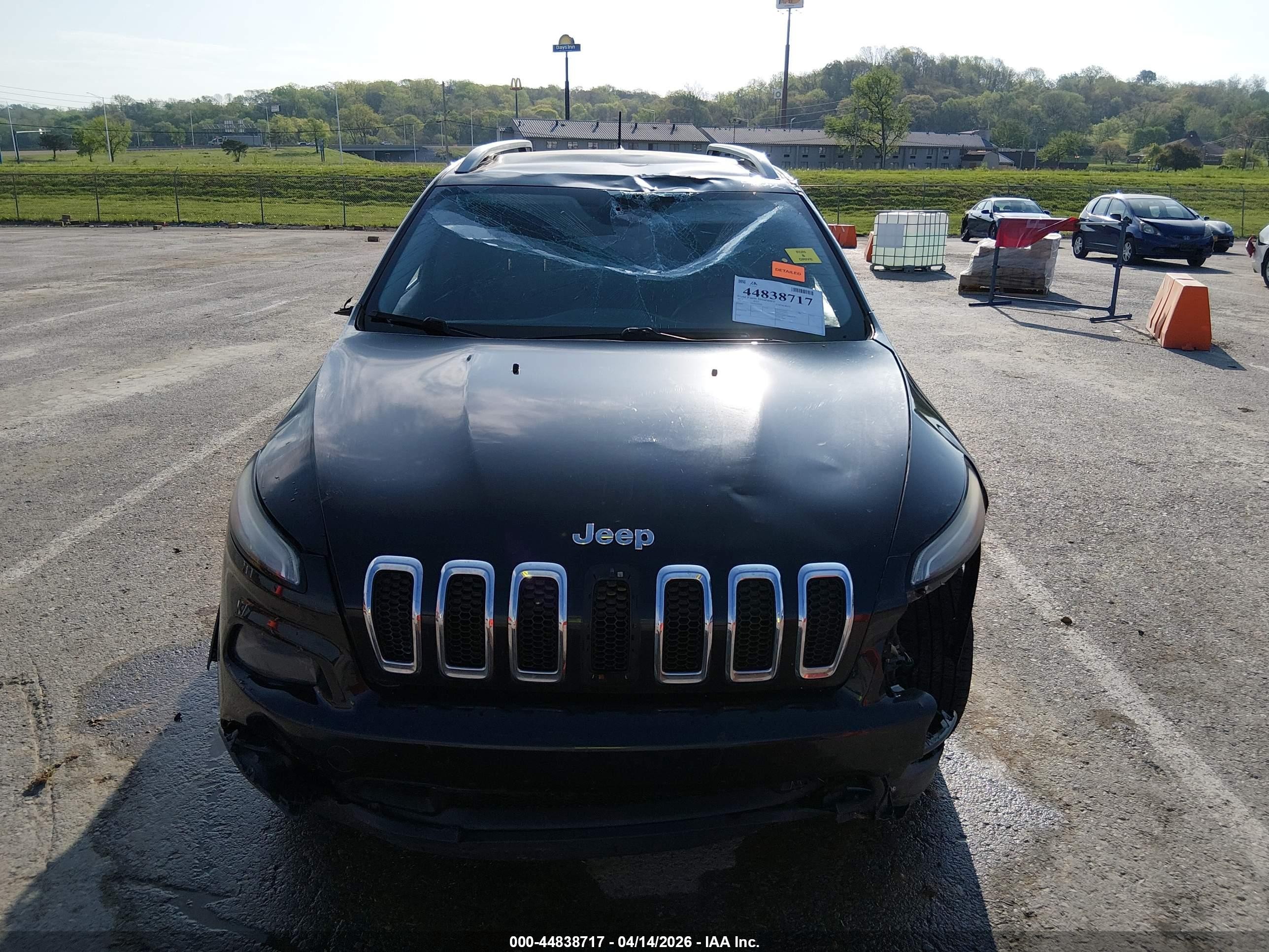 2014 Jeep Cherokee Latitude Black vin: 1C4PJLCB5EW299290