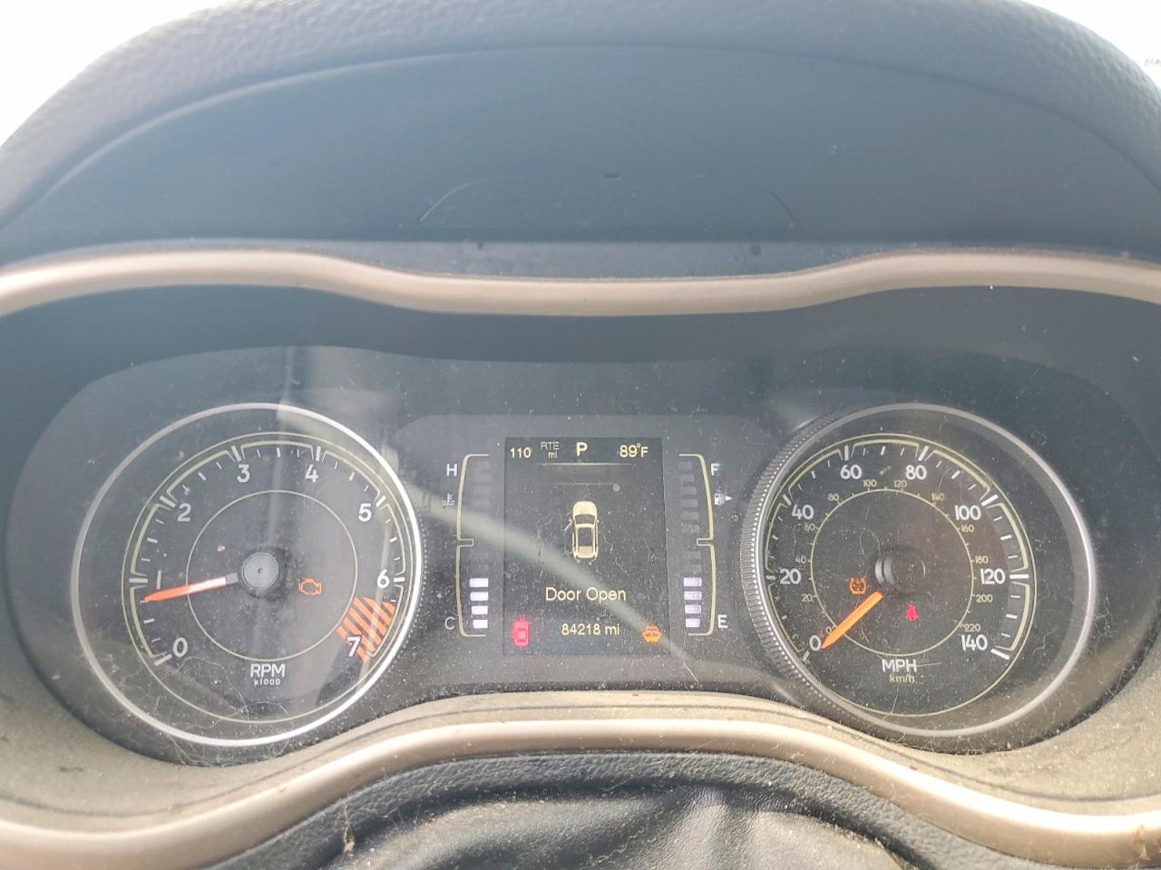 2015 Jep Cherokee L Beige vin: 1C4PJLCB5FW711581