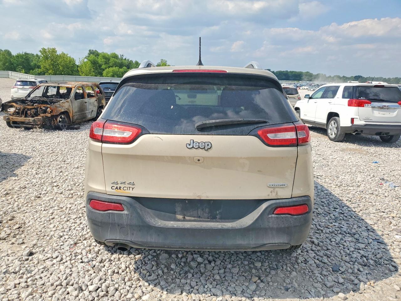 2015 Jep Cherokee L Beige vin: 1C4PJLCB5FW711581