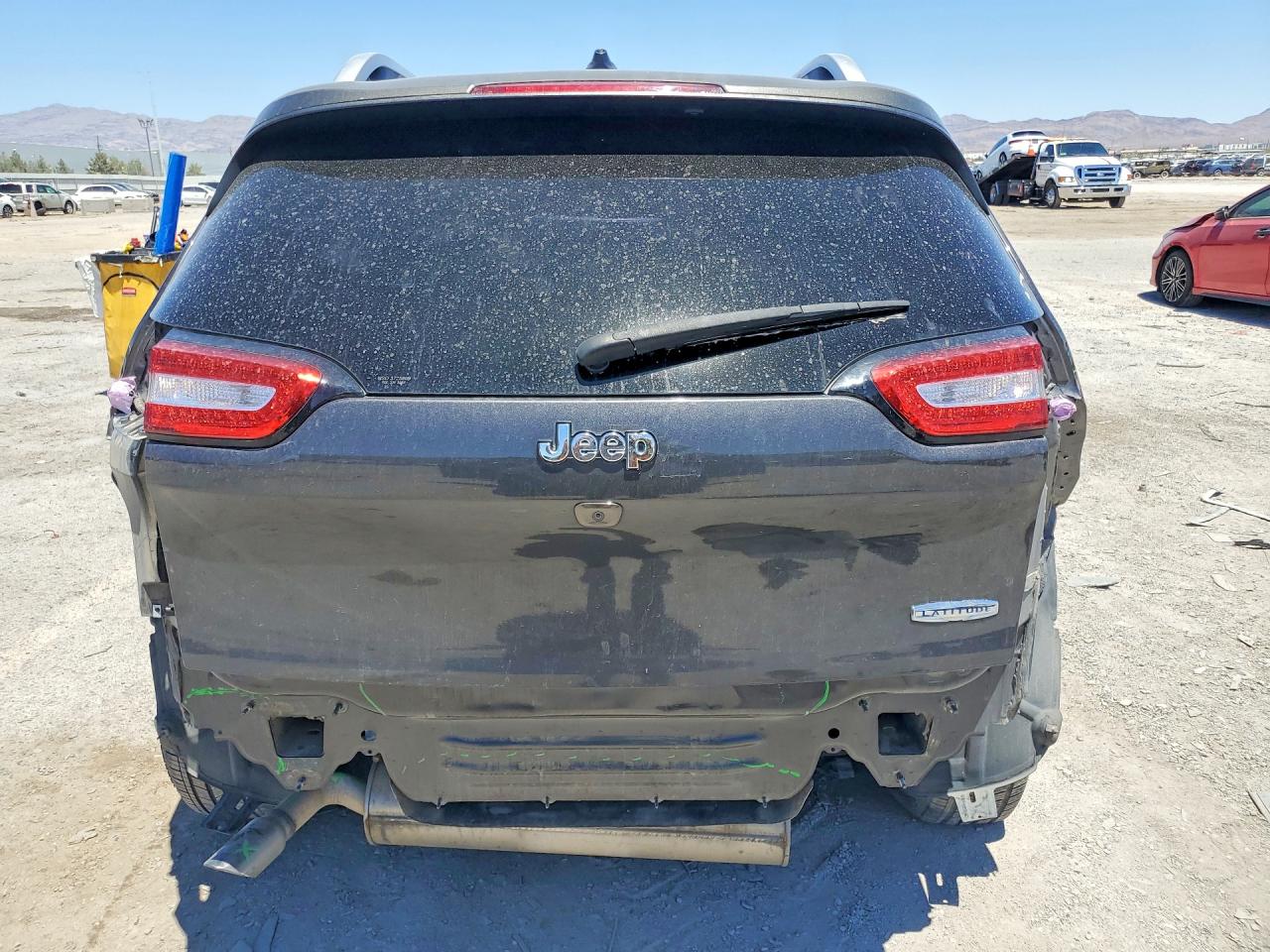 2015 Jeep Cherokee Latitude Gray vin: 1C4PJLCB5FW790766