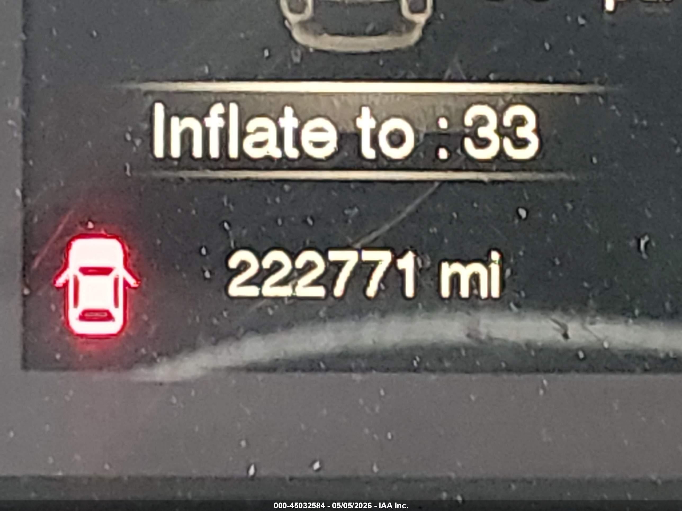 2016 Jeep Cherokee Latitude White vin: 1C4PJLCB5GW126369