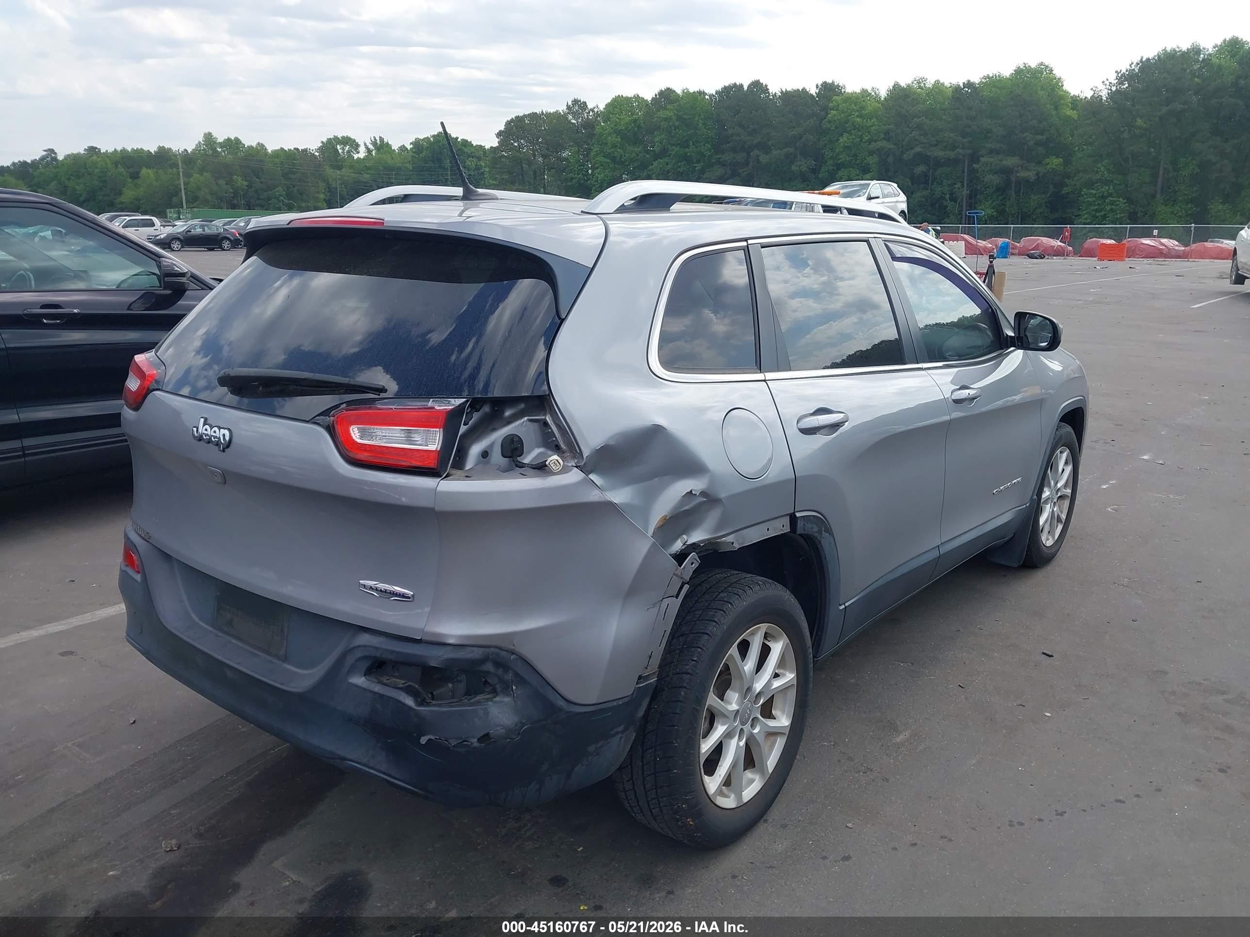 2014 Jeep Cherokee Latitude Gray vin: 1C4PJLCB6EW231192