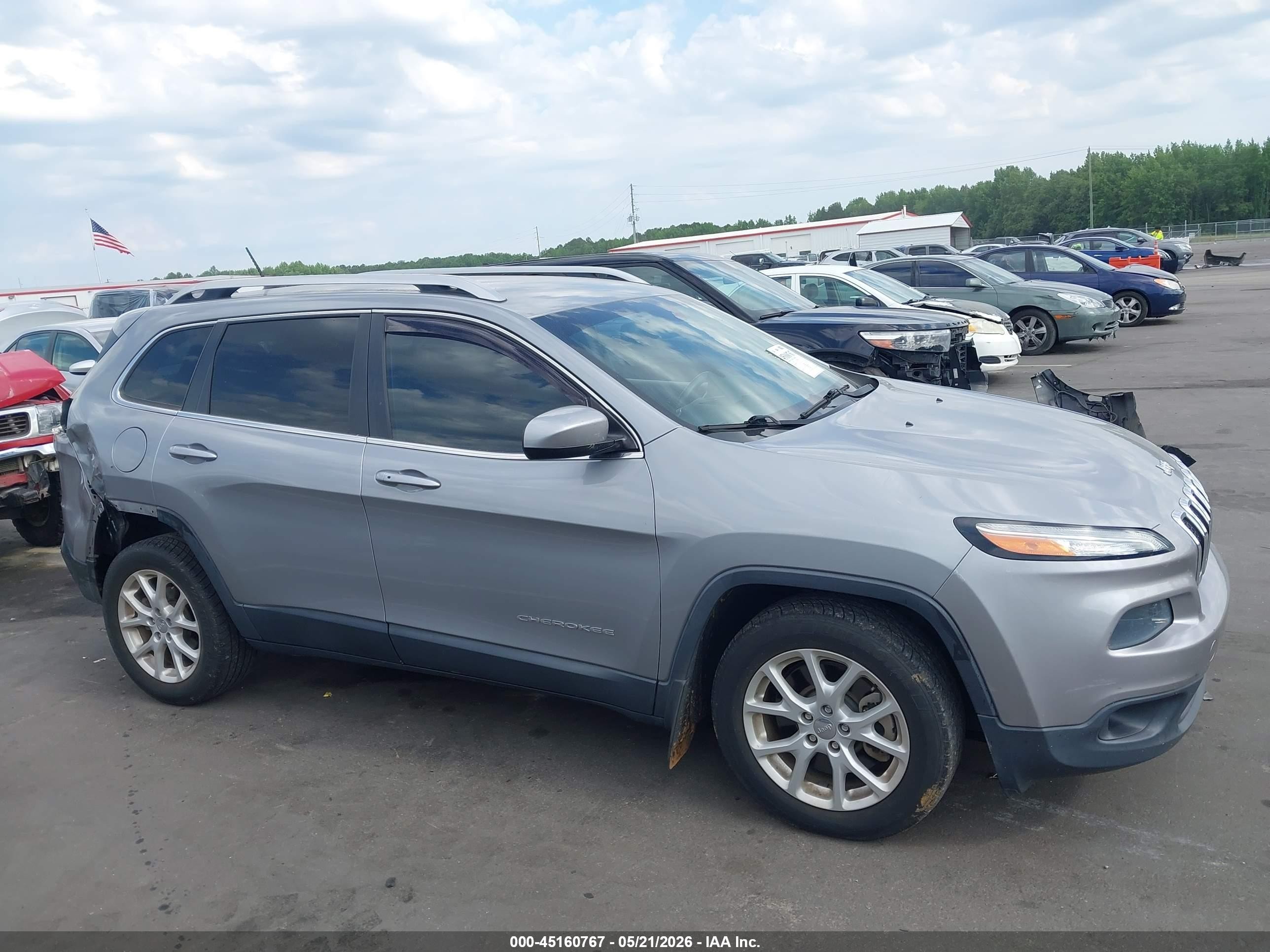 2014 Jeep Cherokee Latitude Gray vin: 1C4PJLCB6EW231192