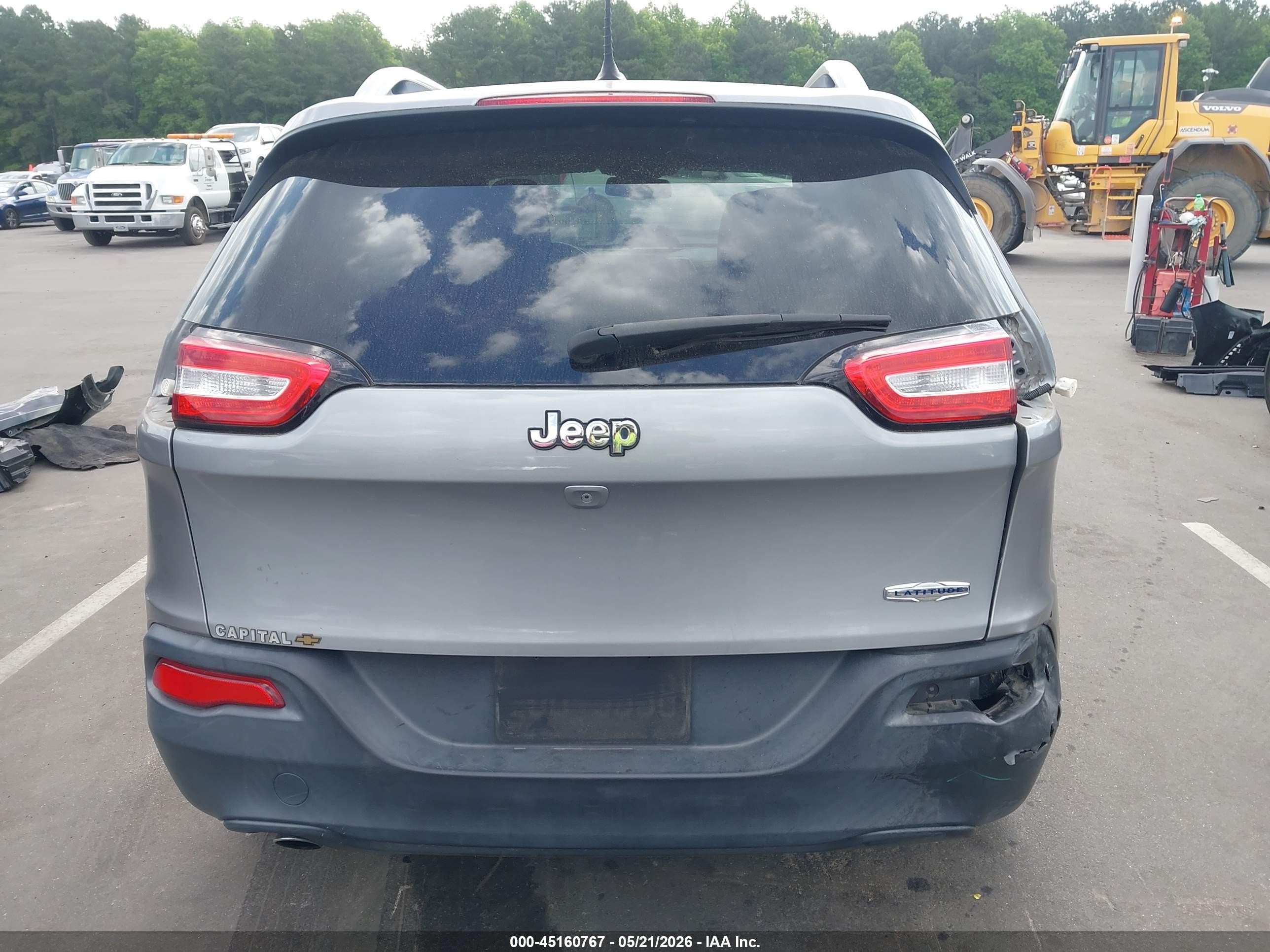 2014 Jeep Cherokee Latitude Gray vin: 1C4PJLCB6EW231192