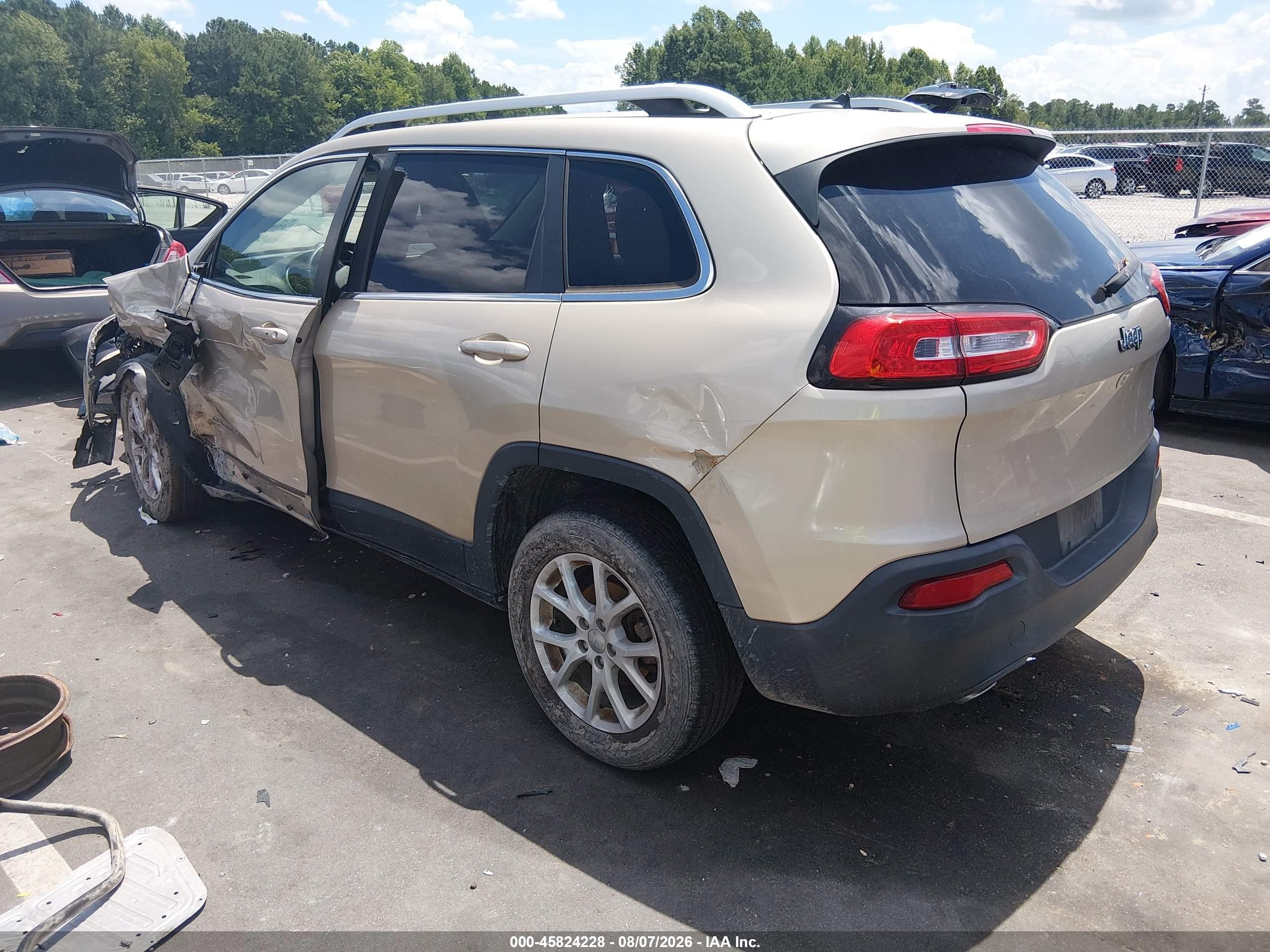 2014 Jeep Cherokee Latitude Champagne vin: 1C4PJLCB6EW231676