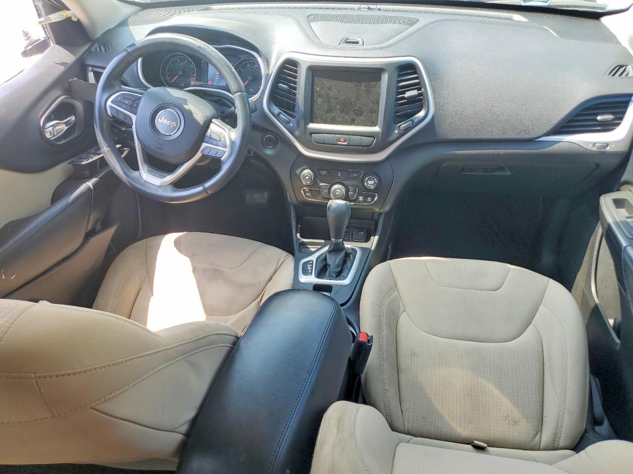2015 Jeep Cherokee Latitude Beige vin: 1C4PJLCB6FW516850