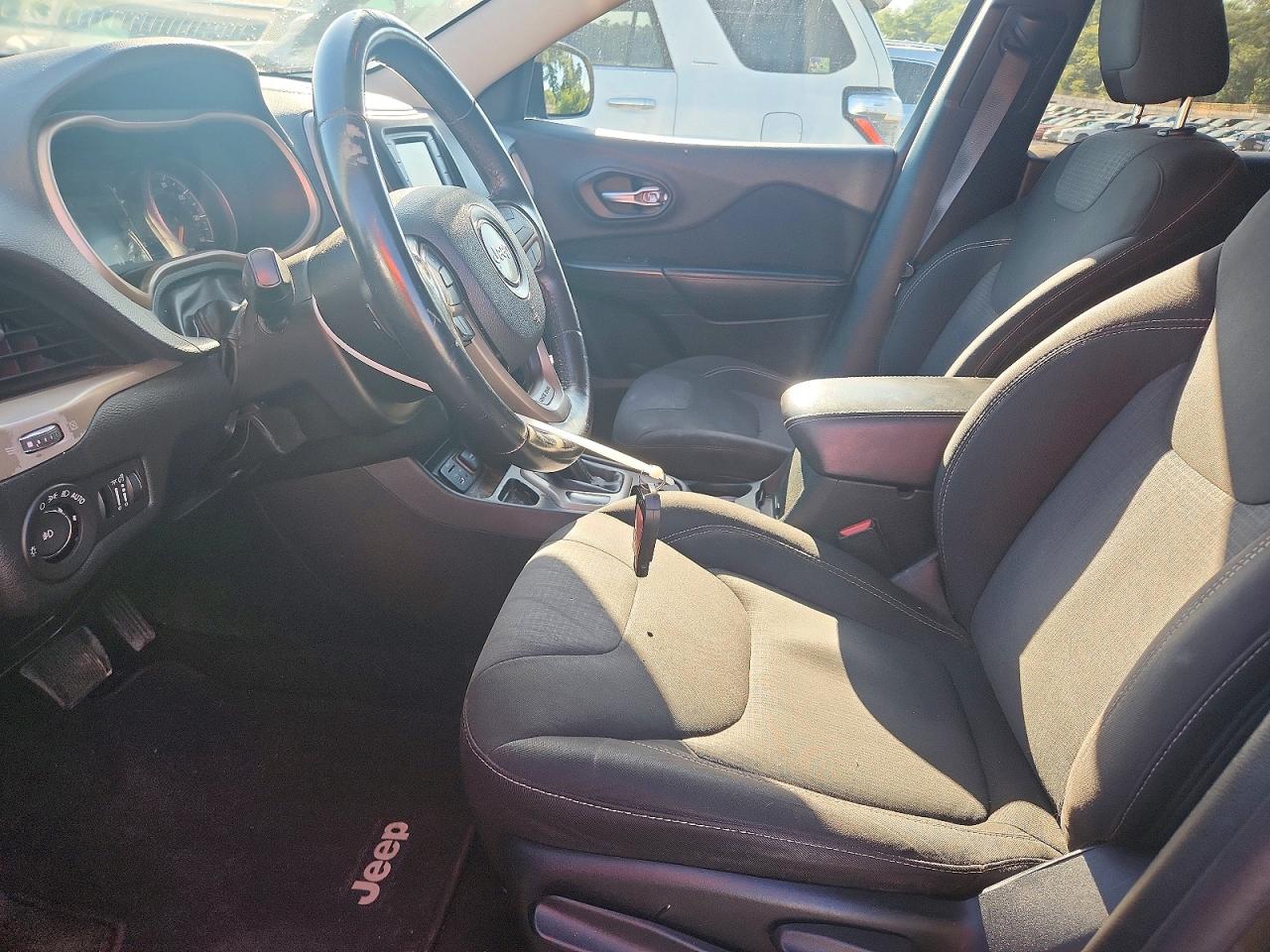 2015 Jeep Cherokee Latitude Teal vin: 1C4PJLCB6FW616561