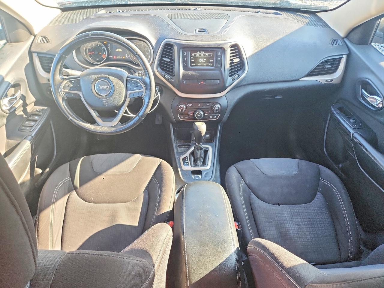 2015 Jeep Cherokee Latitude Teal vin: 1C4PJLCB6FW616561