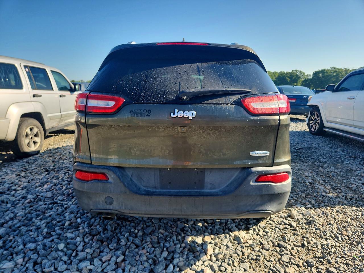 2015 Jeep Cherokee Latitude Teal vin: 1C4PJLCB6FW616561