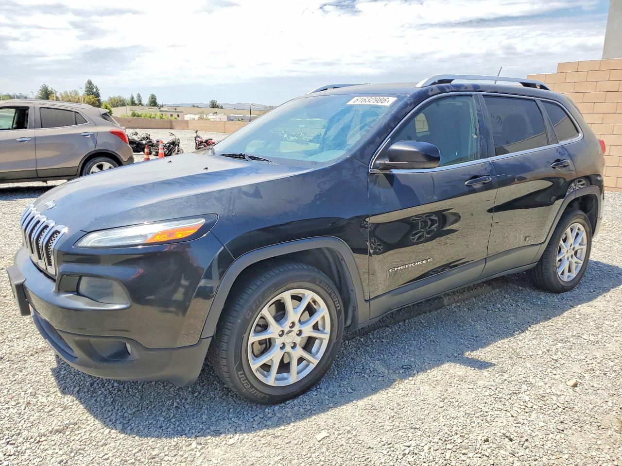 2014 Jeep Cherokee Latitude Black vin: 1C4PJLCB7EW154641