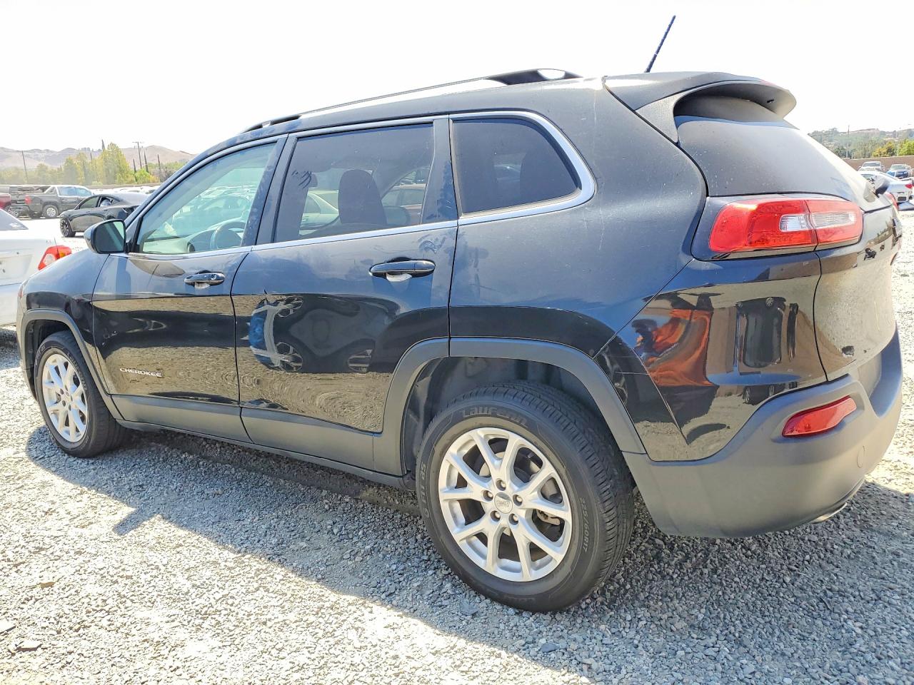 2014 Jeep Cherokee Latitude Black vin: 1C4PJLCB7EW154641