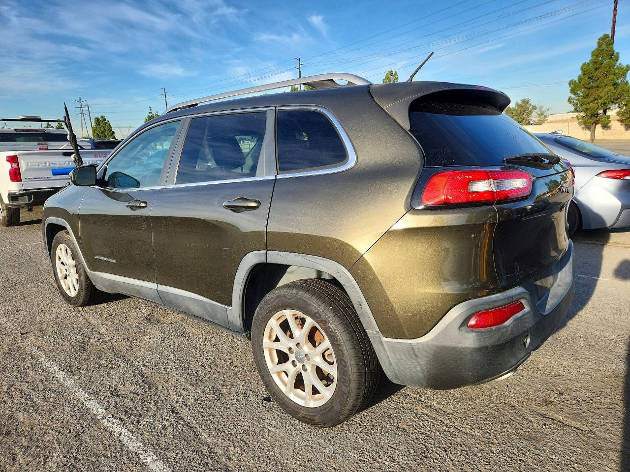 2014 Jeep Cherokee Latitude Зеленый vin: 1C4PJLCB7EW202767