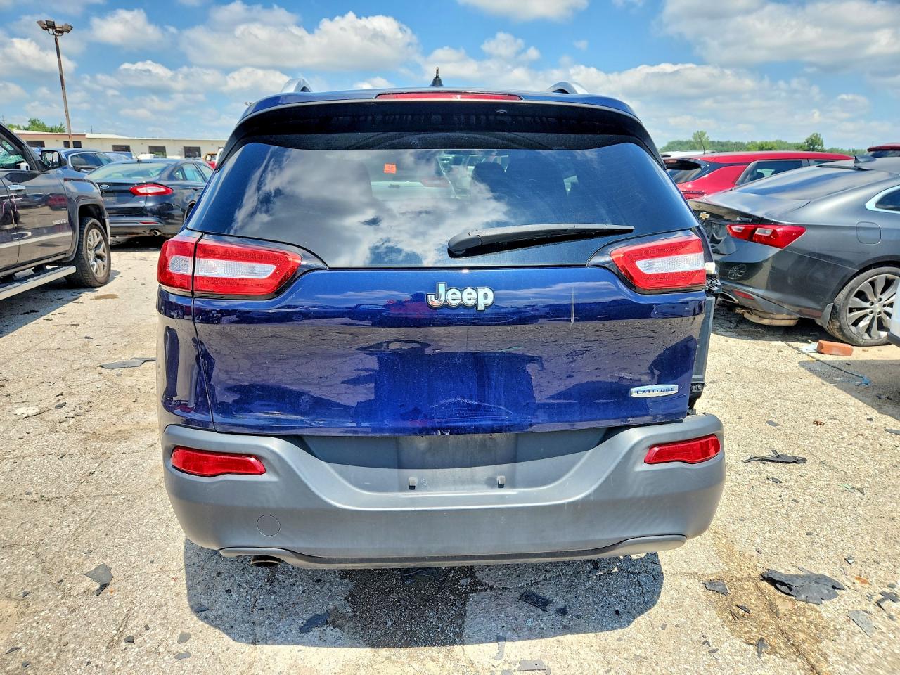 2014 Jeep Cherokee Latitude Blue vin: 1C4PJLCB7EW245585