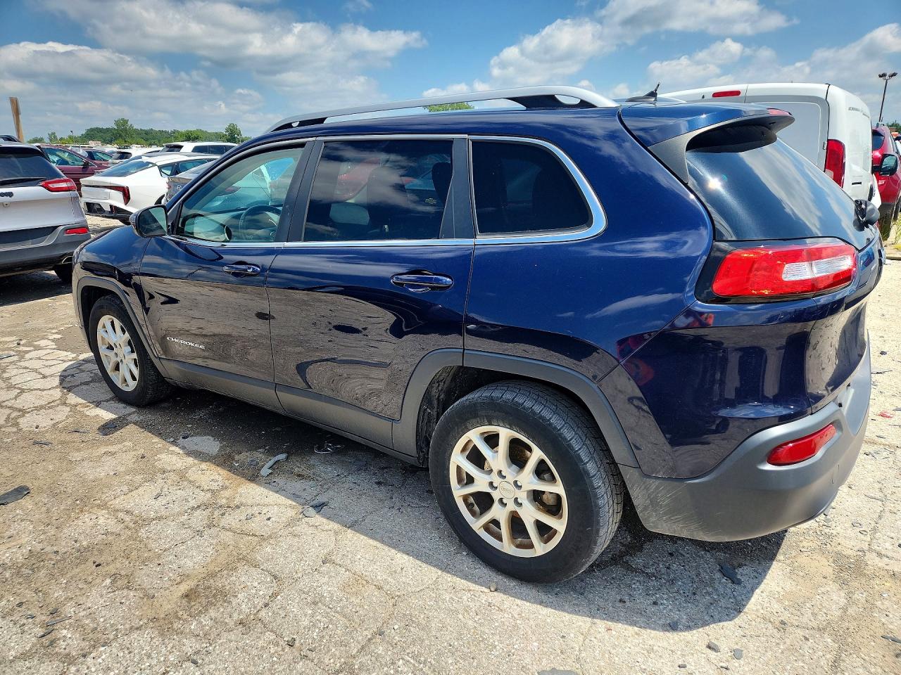 2014 Jeep Cherokee Latitude Blue vin: 1C4PJLCB7EW245585