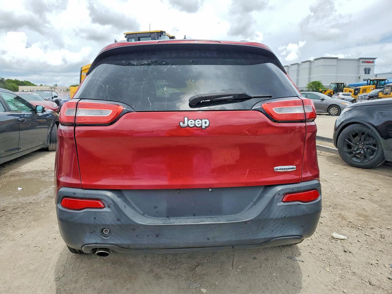 2014 Jeep Cherokee Latitude Red vin: 1C4PJLCB7EW249412
