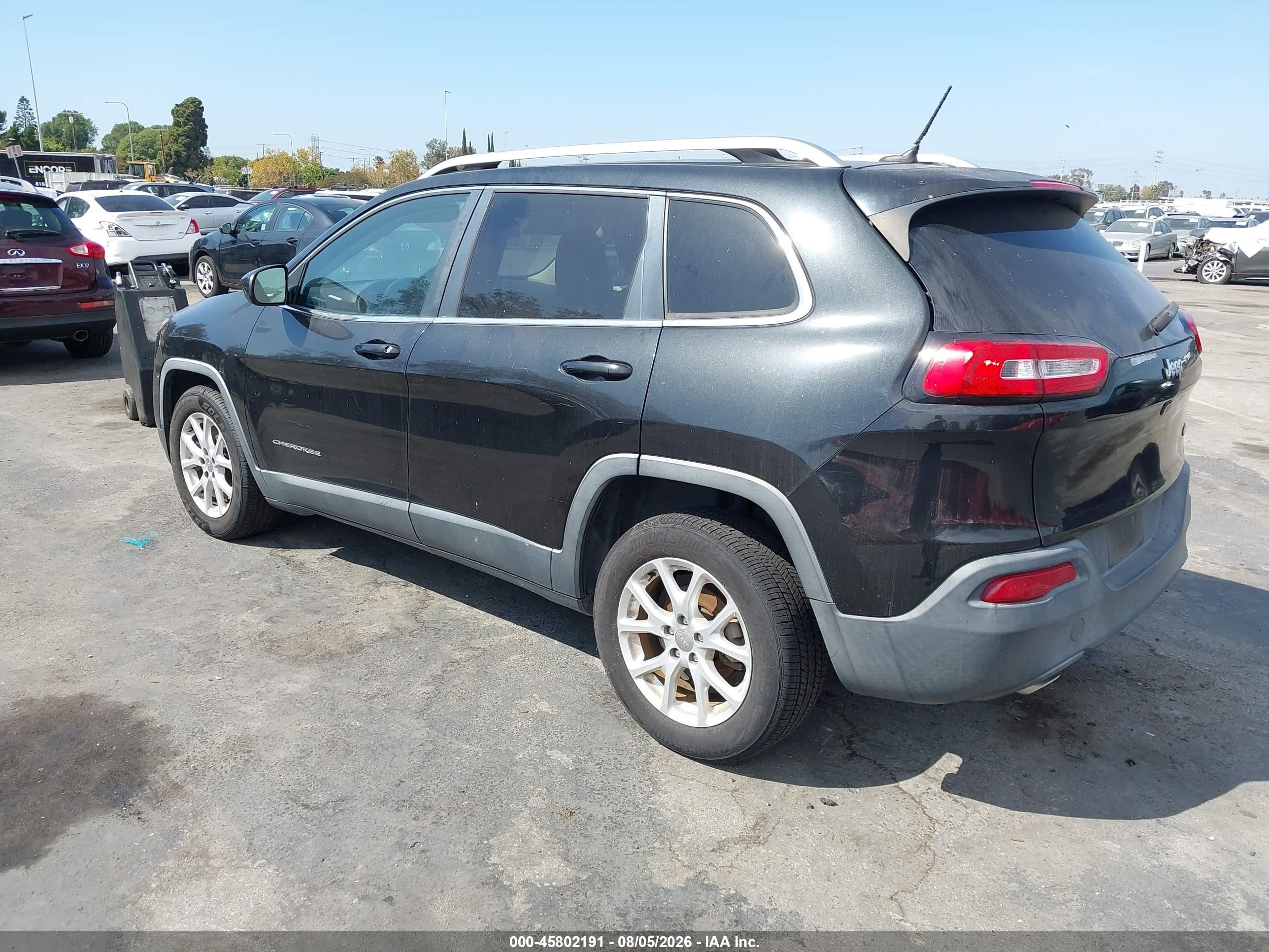 2015 Jeep Cherokee Latitude Black vin: 1C4PJLCB7FW627858