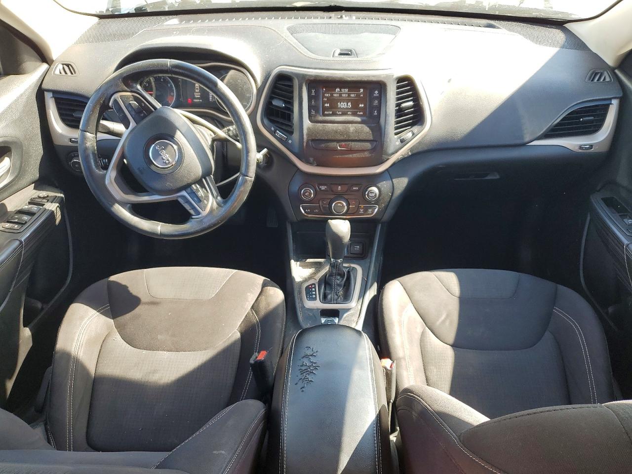 2015 Jeep Cherokee Белый vin: 1C4PJLCB7FW656020