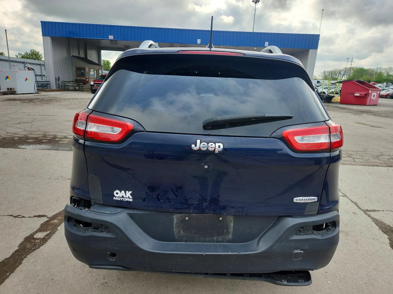 2015 Jeep Cherokee Latitude Blue vin: 1C4PJLCB7FW677417