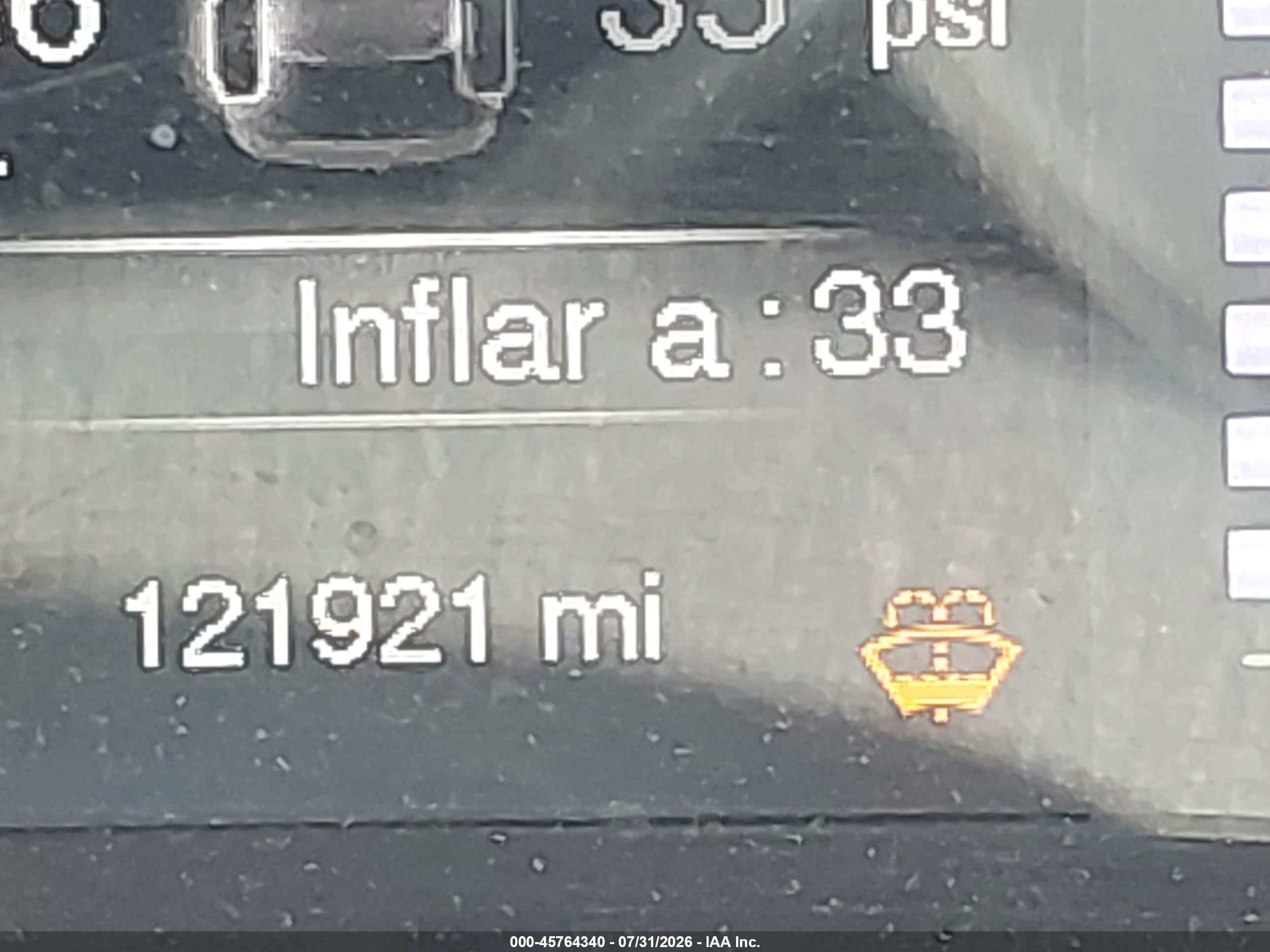 2015 Jeep Cherokee Latitude White vin: 1C4PJLCB7FW690653