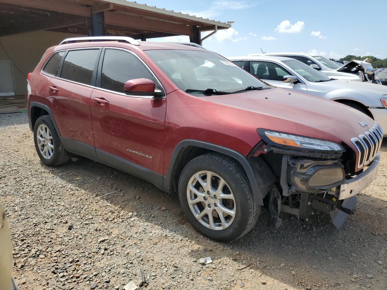 2015 Jeep Cherokee Latitude Red vin: 1C4PJLCB7FW712697