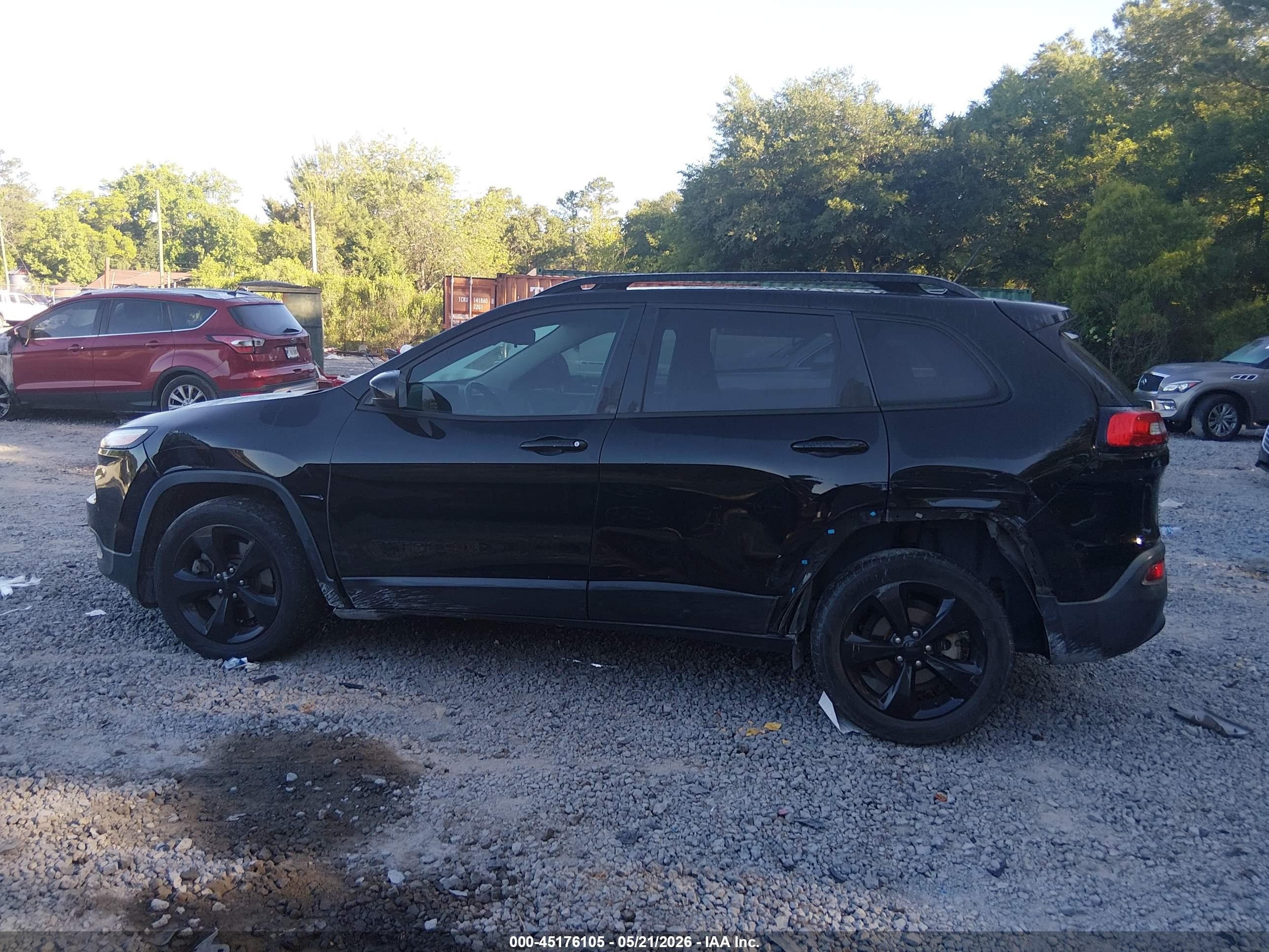 2018 Jeep Cherokee Latitude Fwd Черный vin: 1C4PJLCB7JD551949