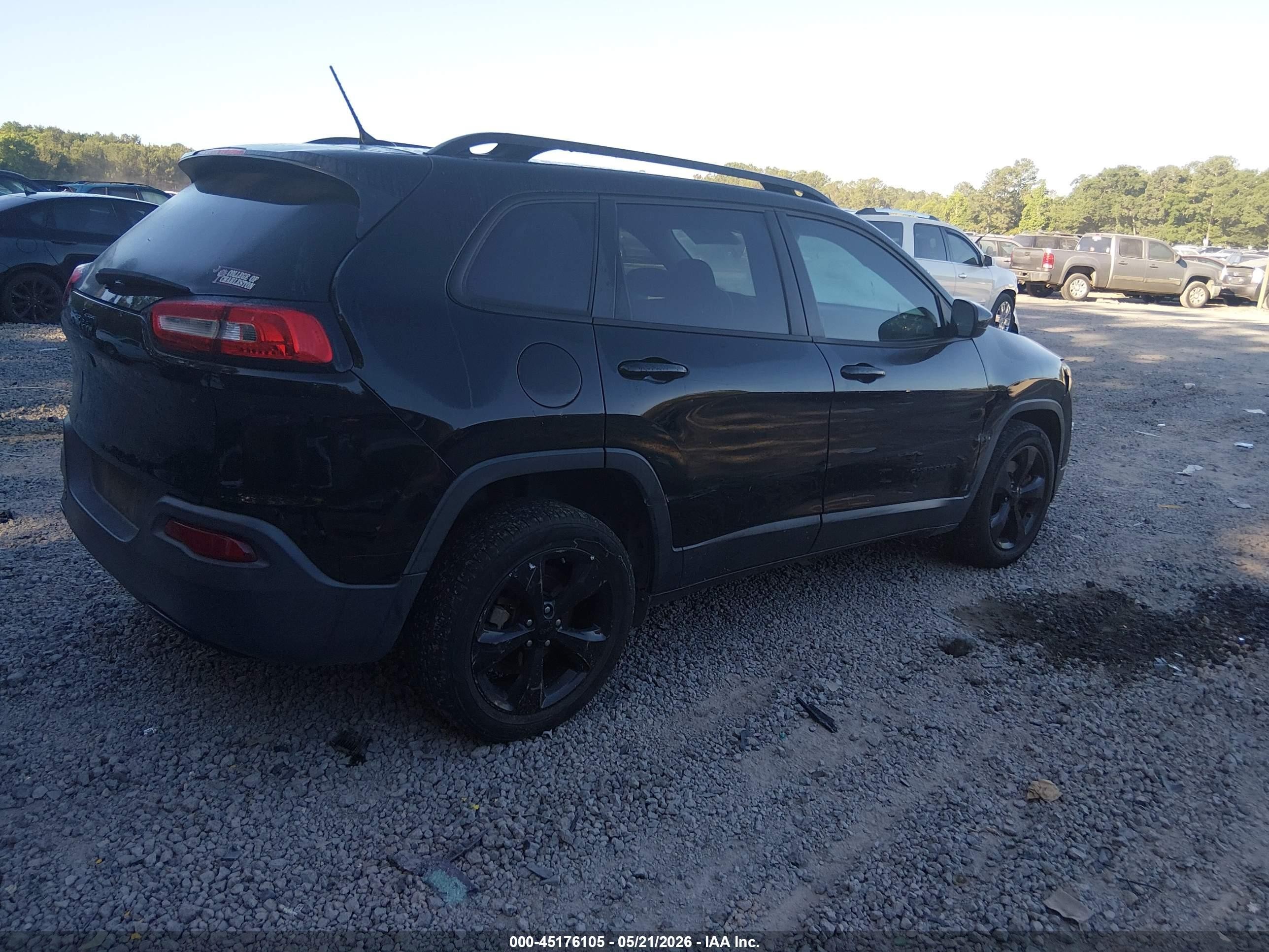2018 Jeep Cherokee Latitude Fwd Черный vin: 1C4PJLCB7JD551949