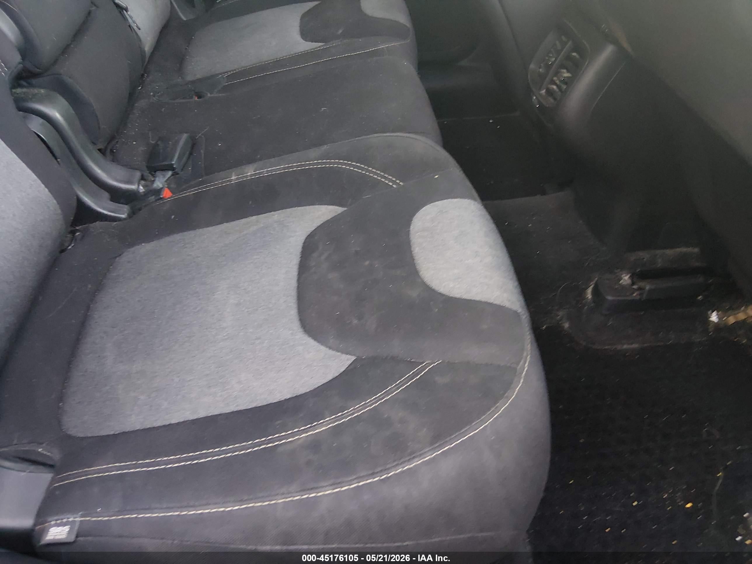 2018 Jeep Cherokee Latitude Fwd Черный vin: 1C4PJLCB7JD551949