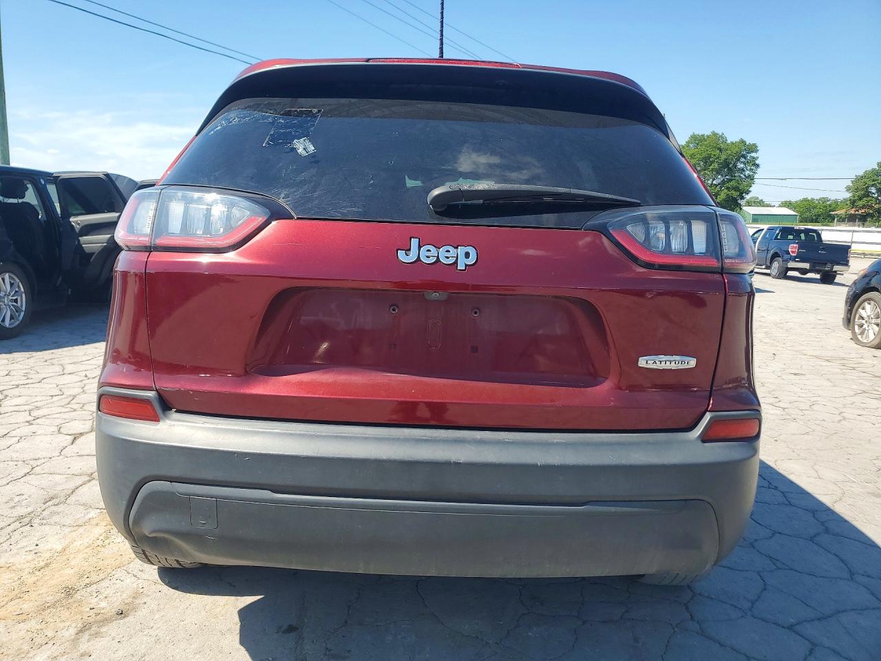 2019 Jeep Cherokee Latitude Maroon vin: 1C4PJLCB7KD488241