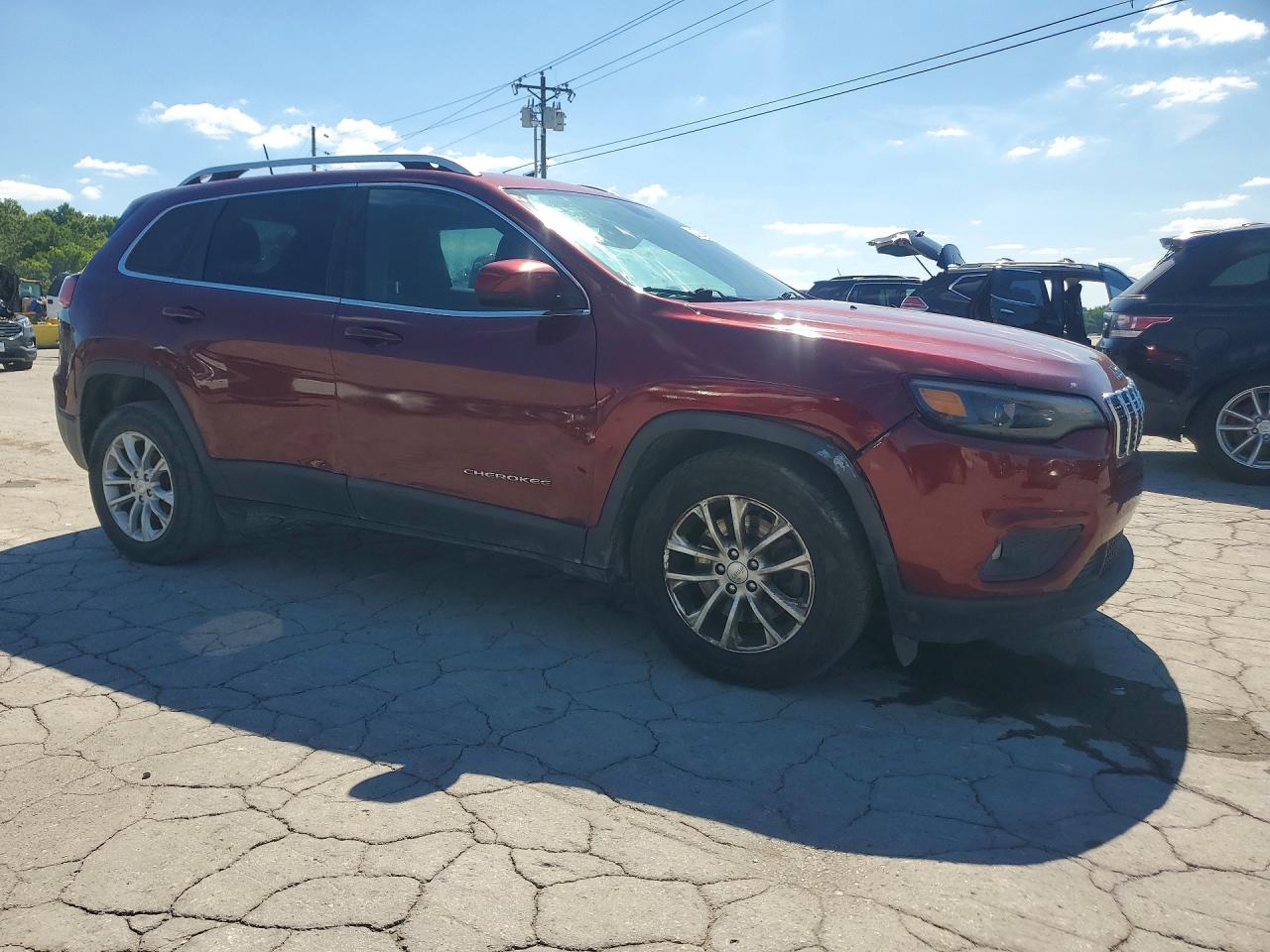 2019 Jeep Cherokee Latitude Maroon vin: 1C4PJLCB7KD488241