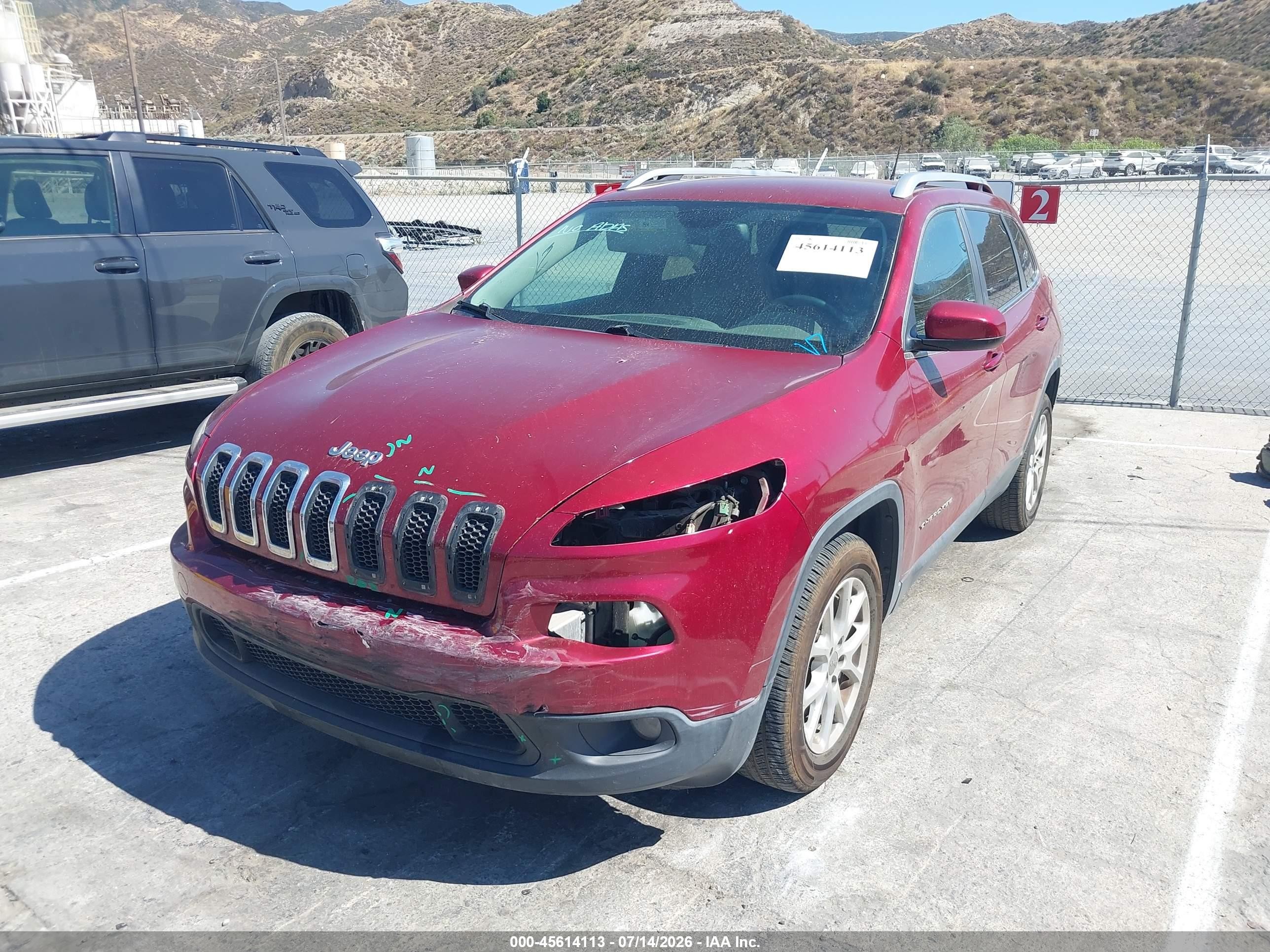 2014 Jeep Cherokee Latitude Red vin: 1C4PJLCB8EW232134