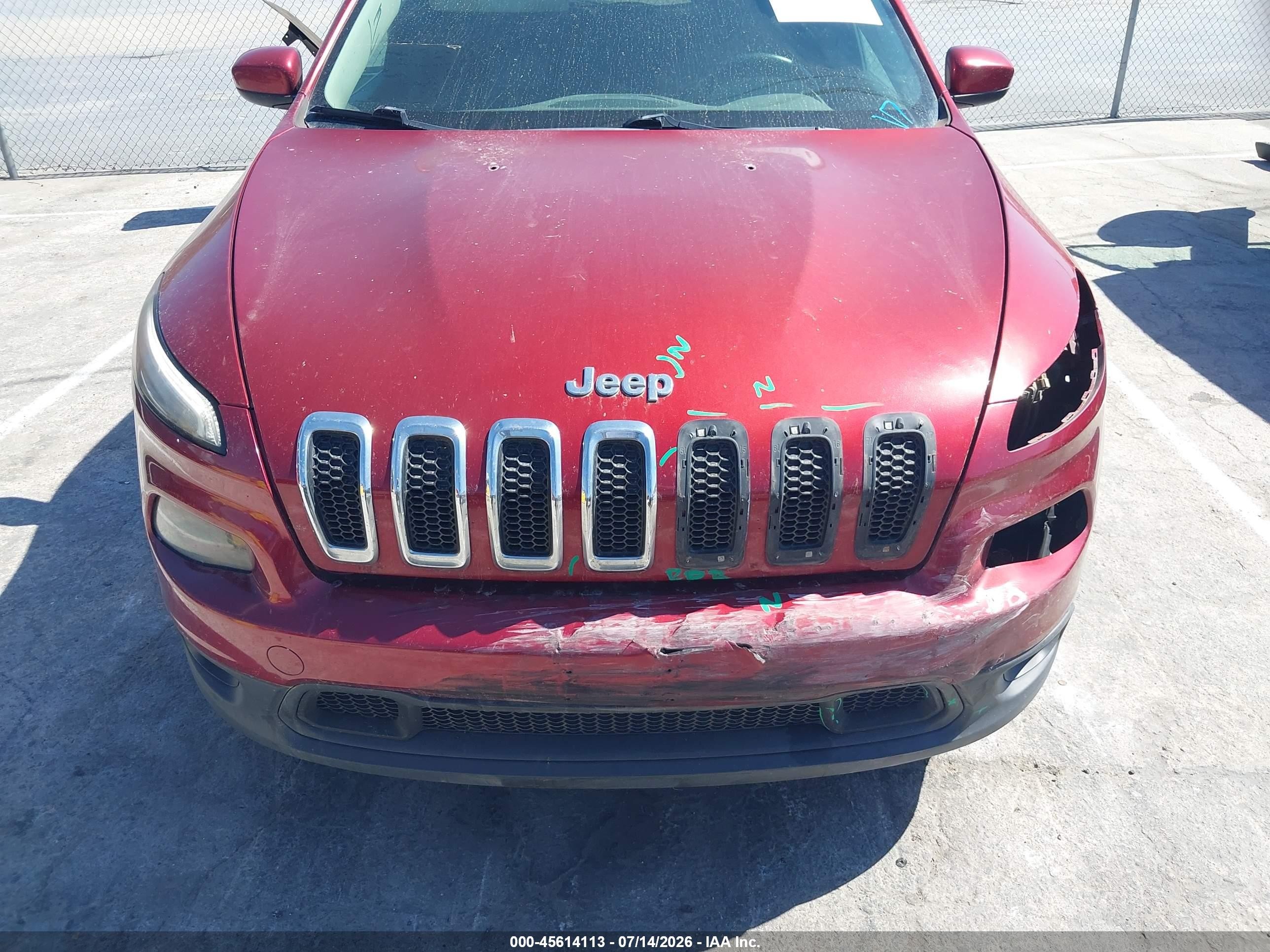 2014 Jeep Cherokee Latitude Red vin: 1C4PJLCB8EW232134