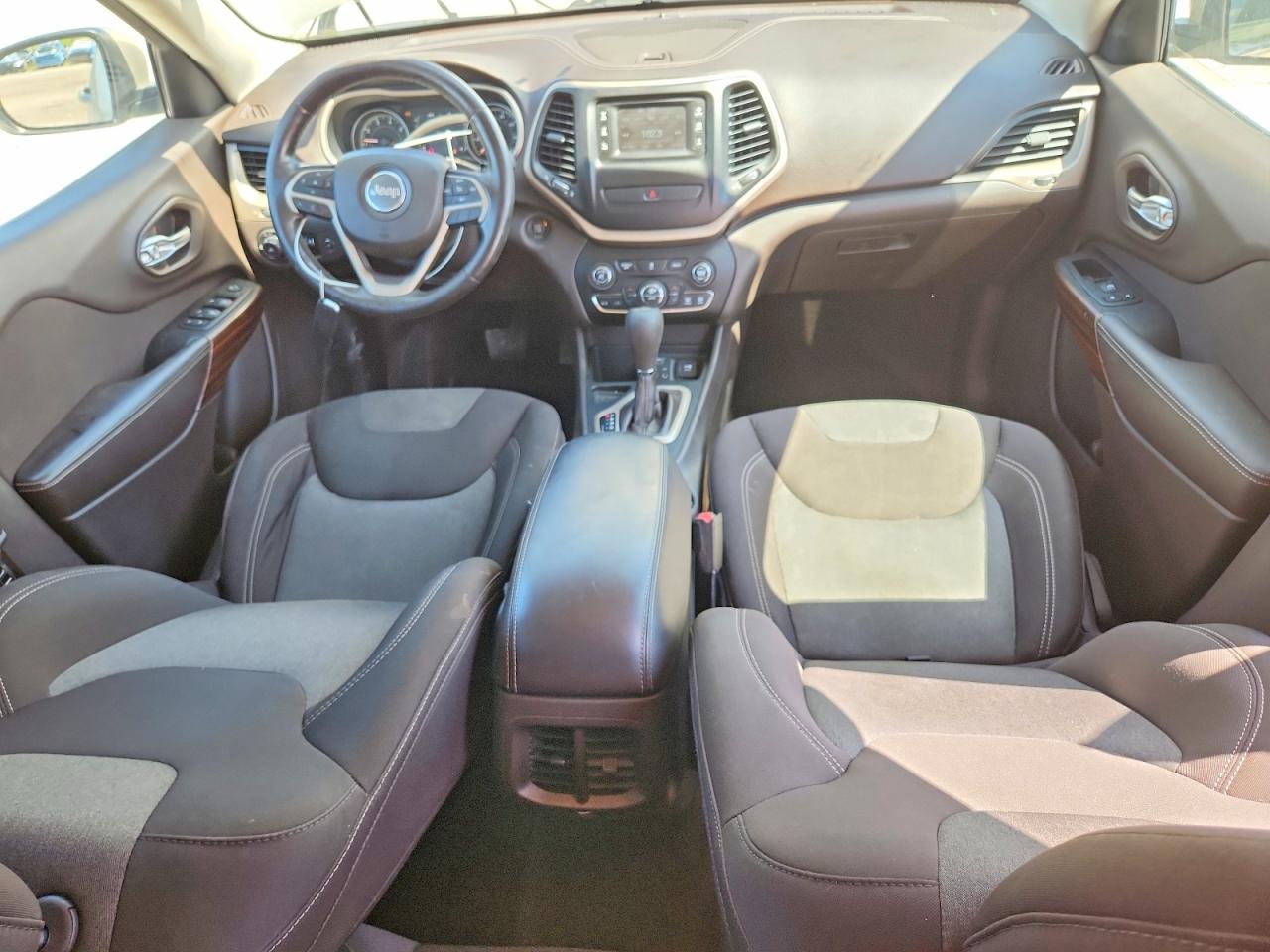 2014 Jeep Cherokee Latitude Beige vin: 1C4PJLCB8EW252934