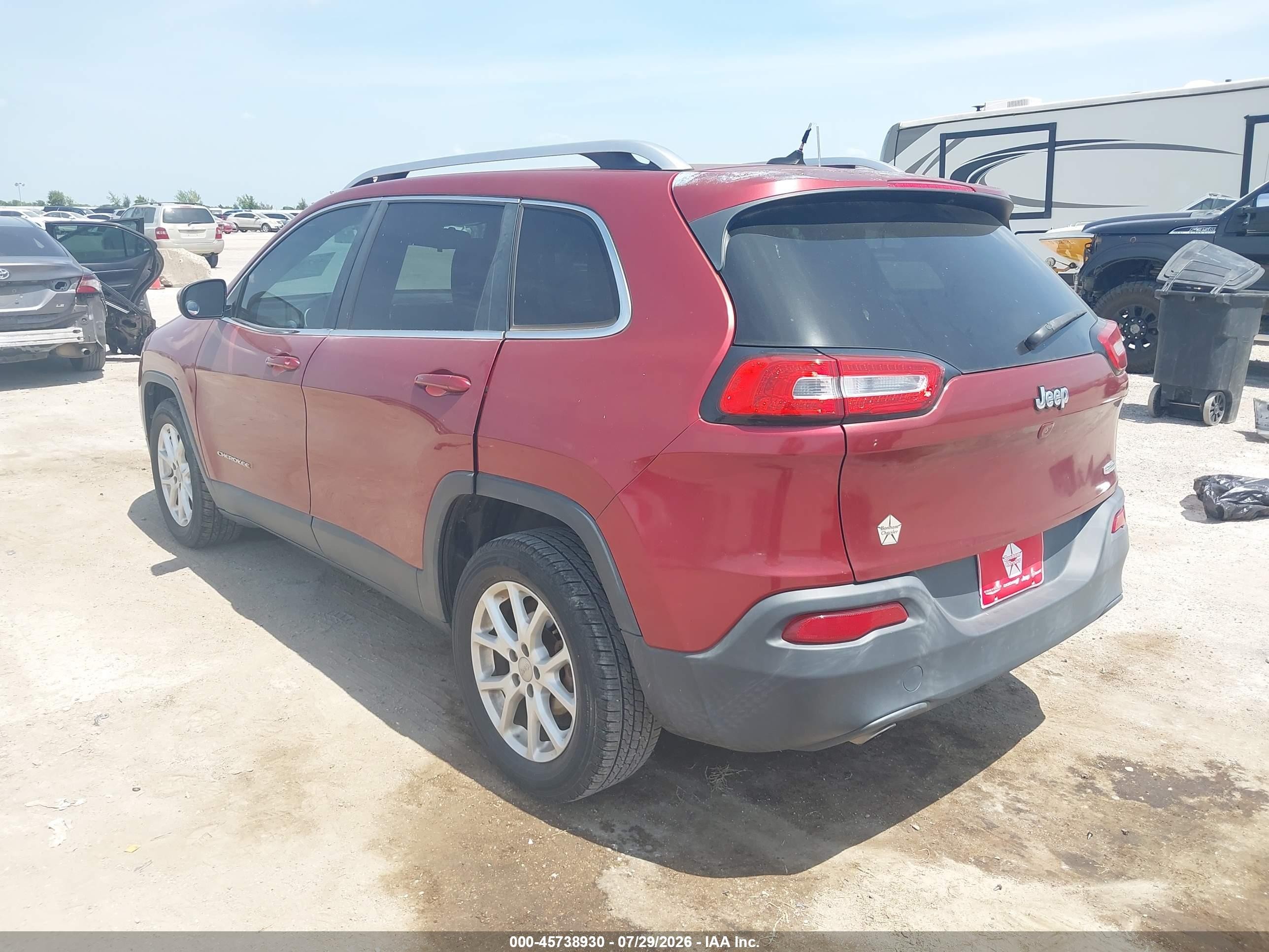 2015 Jeep Cherokee Latitude Red vin: 1C4PJLCB8FW506921