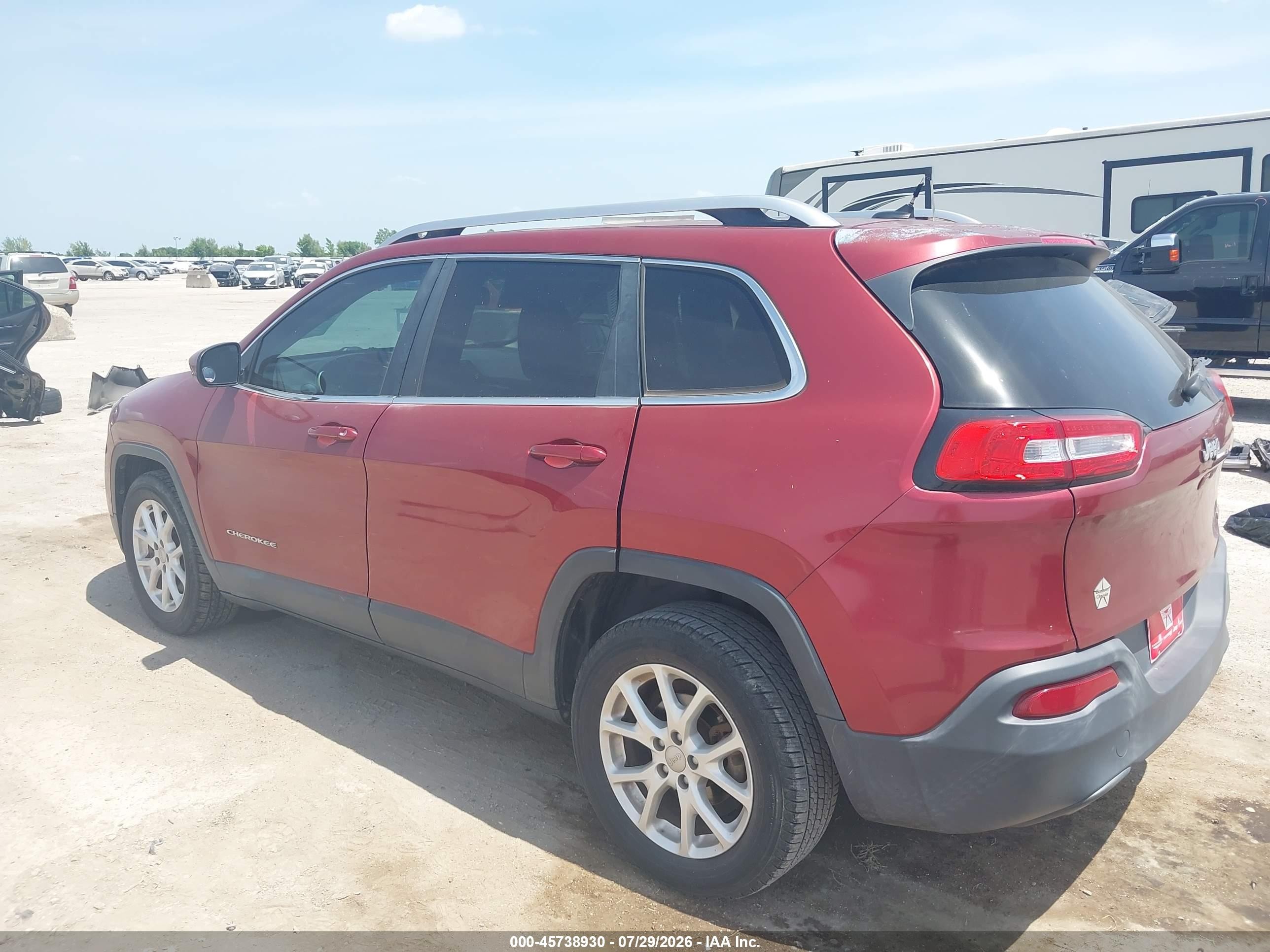 2015 Jeep Cherokee Latitude Red vin: 1C4PJLCB8FW506921
