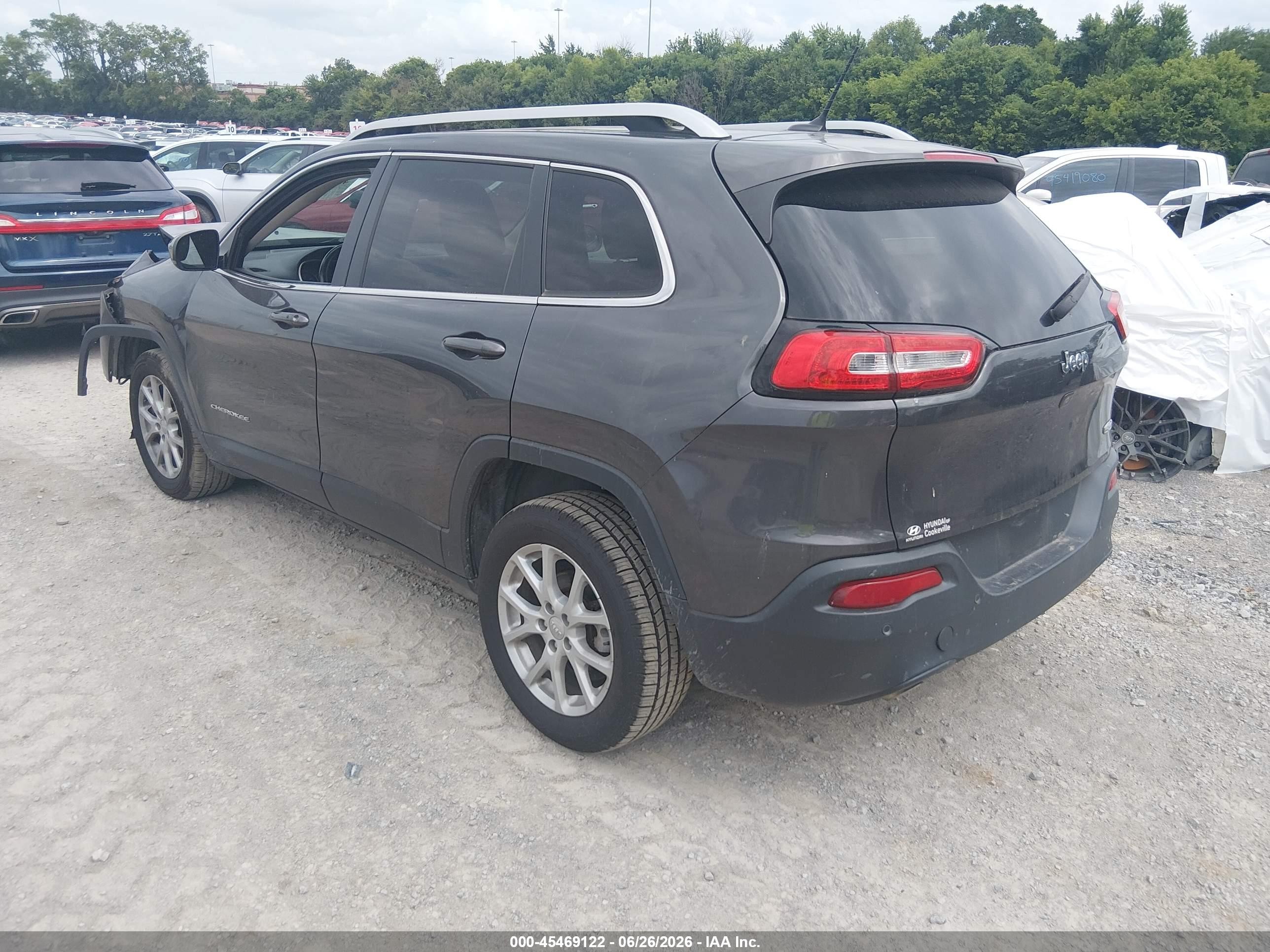 2015 Jeep Cherokee Latitude Gray vin: 1C4PJLCB8FW507874