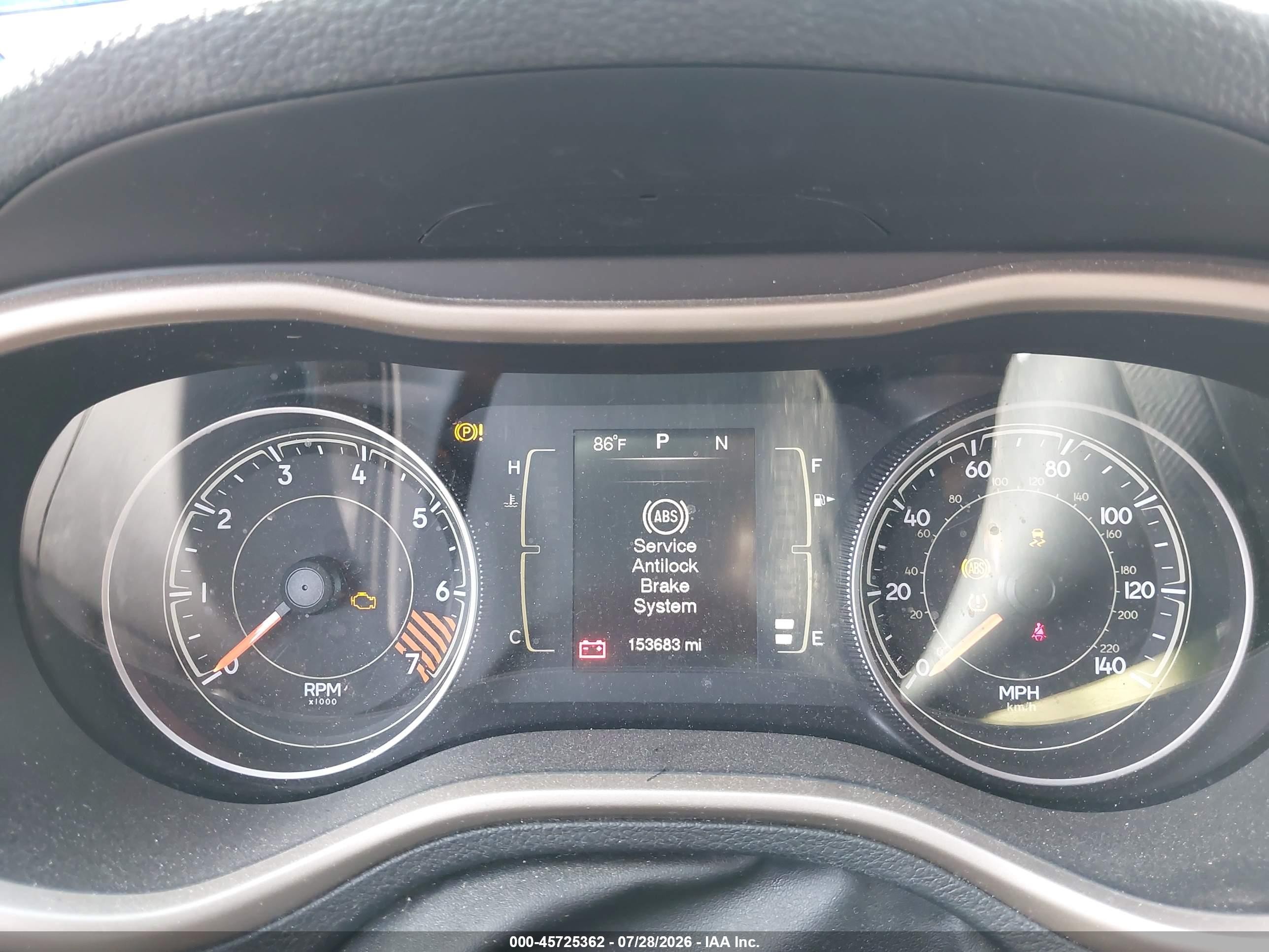 2015 Jeep Cherokee Latitude Gray vin: 1C4PJLCB8FW573020
