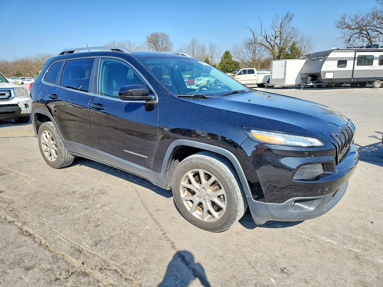 2015 Jeep Cherokee Latitude Black vin: 1C4PJLCB8FW700123