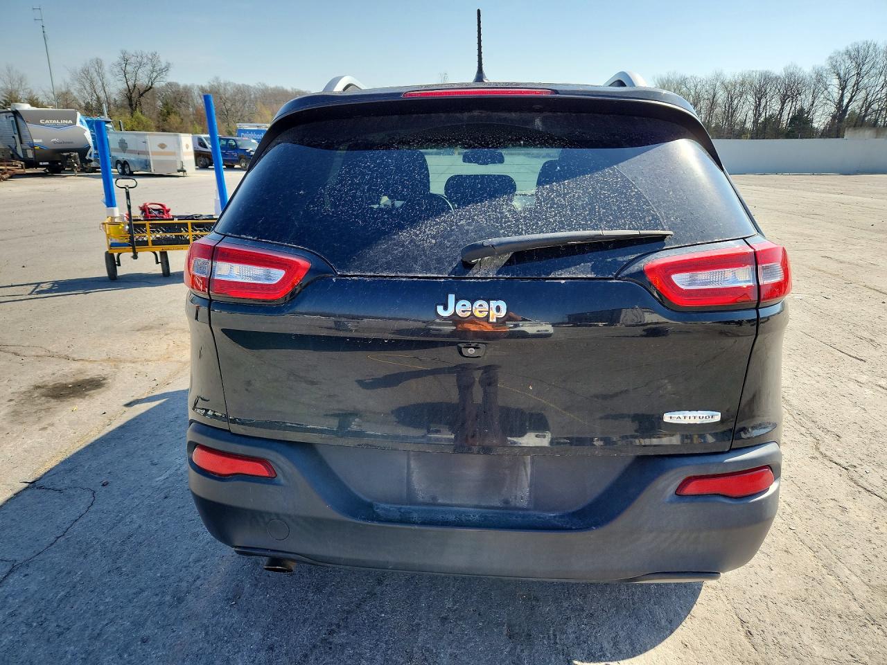 2015 Jeep Cherokee Latitude Black vin: 1C4PJLCB8FW700123